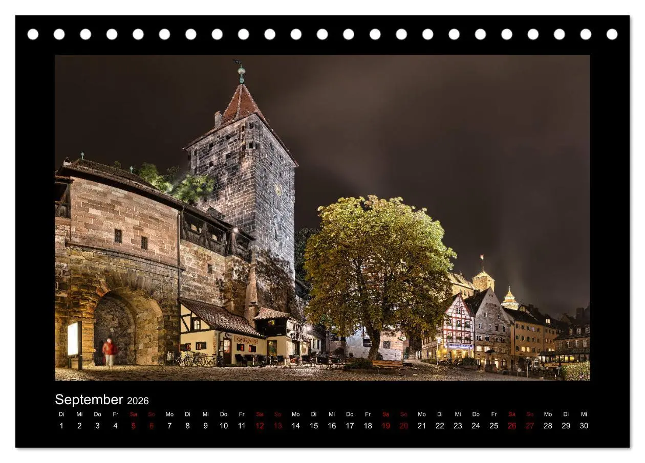 Bild: 9783457899274 | Nürnberg - Die Altstadt bei Nacht (Tischkalender 2026 DIN A5 quer),...