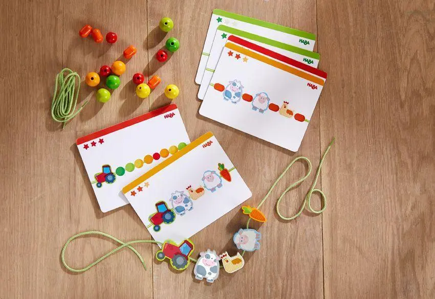 Bild: 4010168253275 | Fädelspiel Bauernhof-Freunde | Spiel | Brettspiel | 1305780001 | 2020