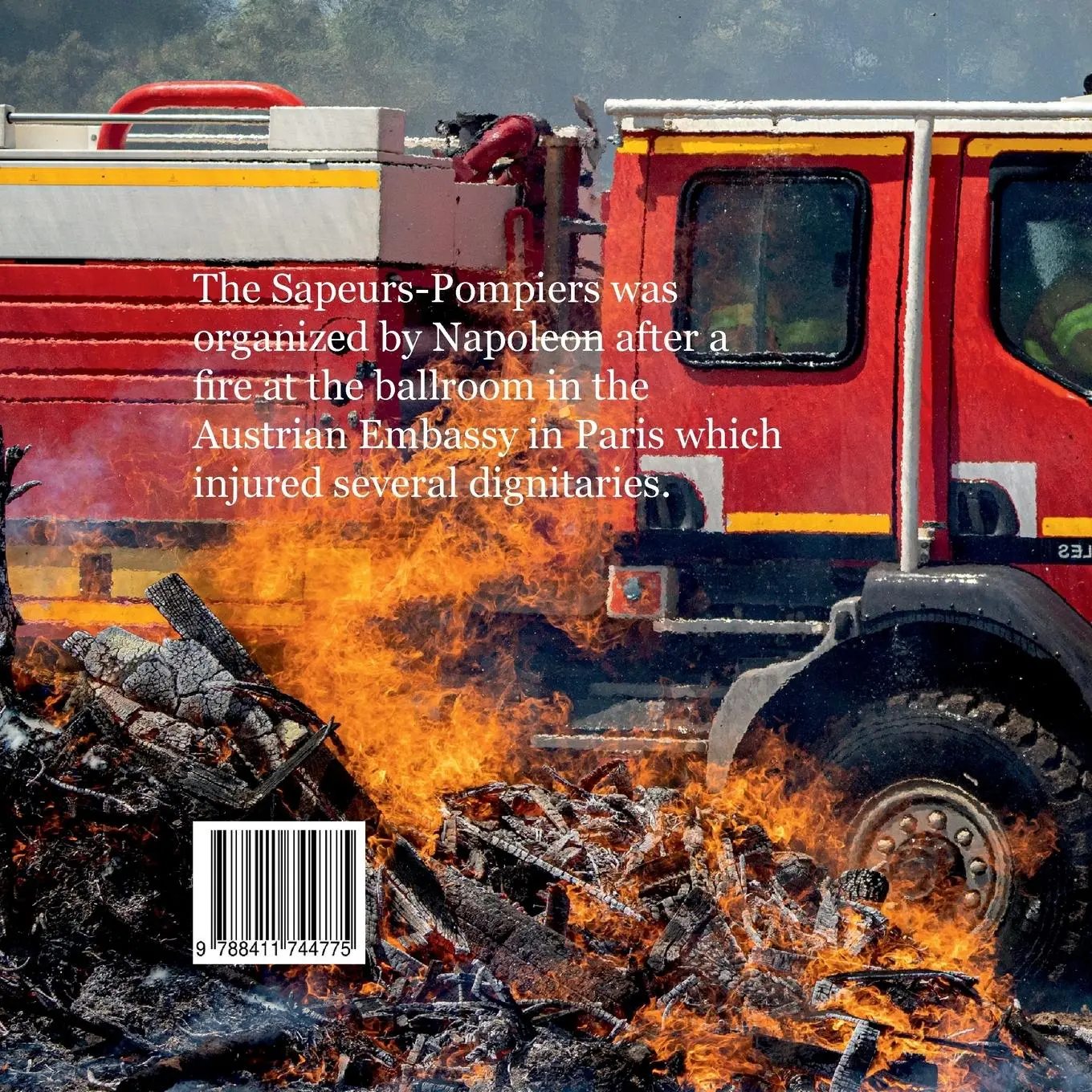 Rückseite: 9788411744775 | French Fire Engines | Cristina Berna (u. a.) | Taschenbuch | Paperback