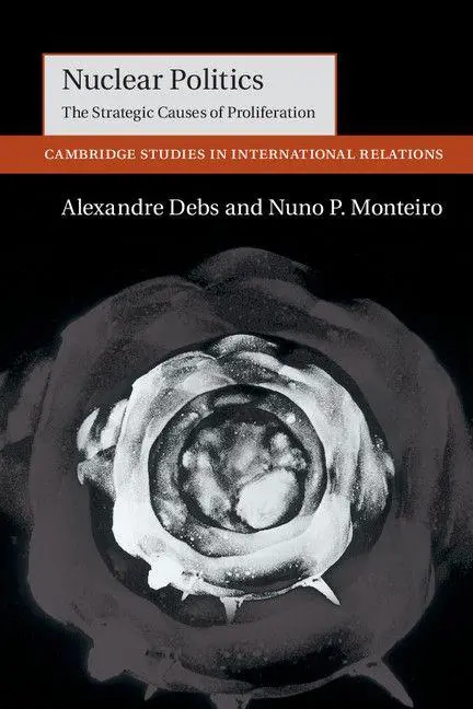 Cover: 9781107518575 | Nuclear Politics | Alexandre Debs (u. a.) | Taschenbuch | Englisch