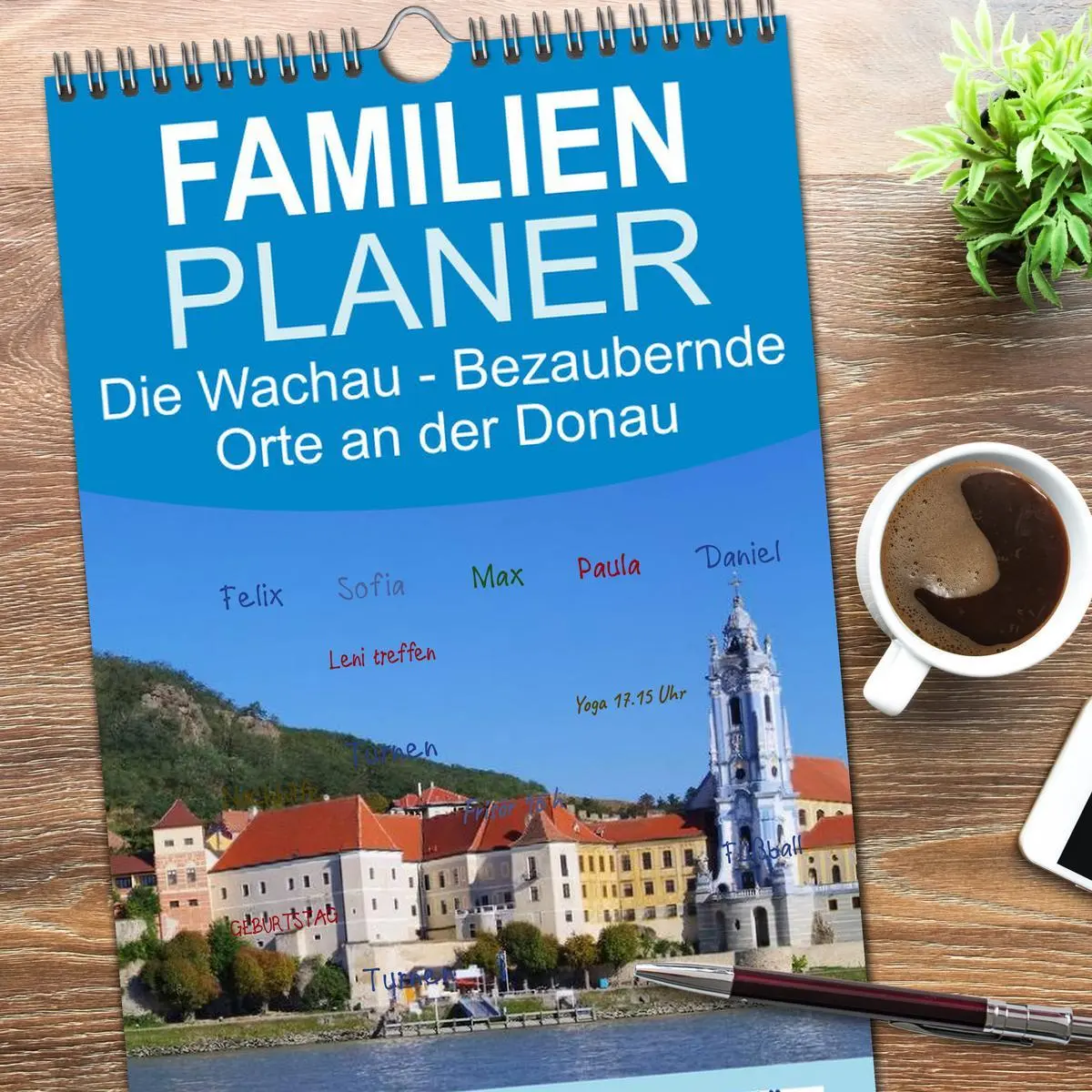 Bild: 9783516519075 | Familienplaner 2026 - Die Wachau - Bezaubernde Orte an der Donau...