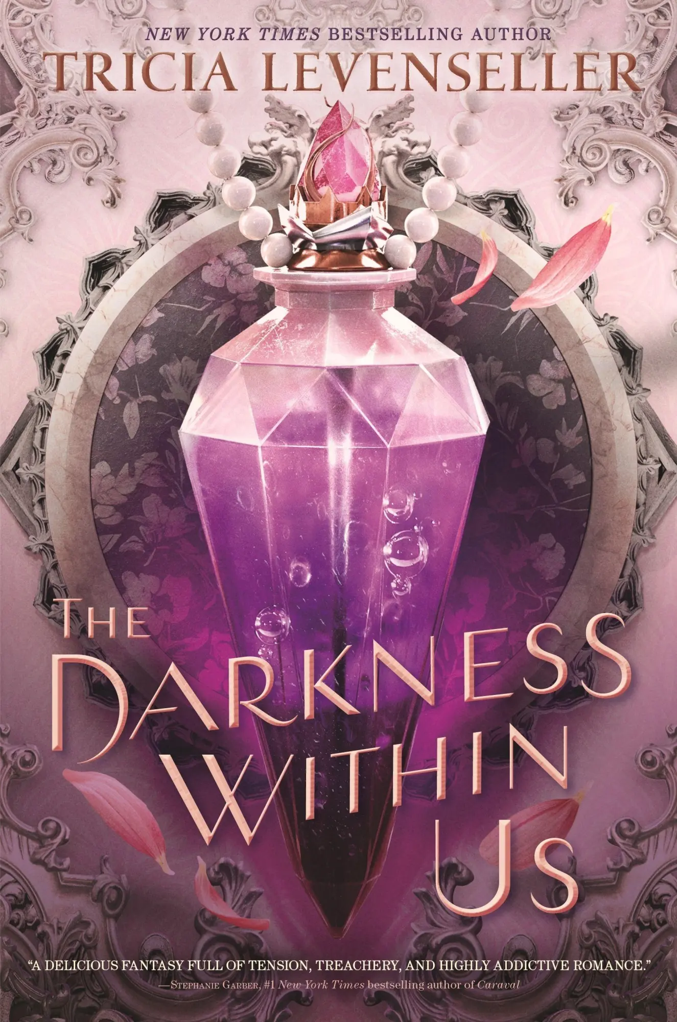 Bild: 9781250840776 | The Darkness Within Us. Special Edition | Tricia Levenseller | Buch