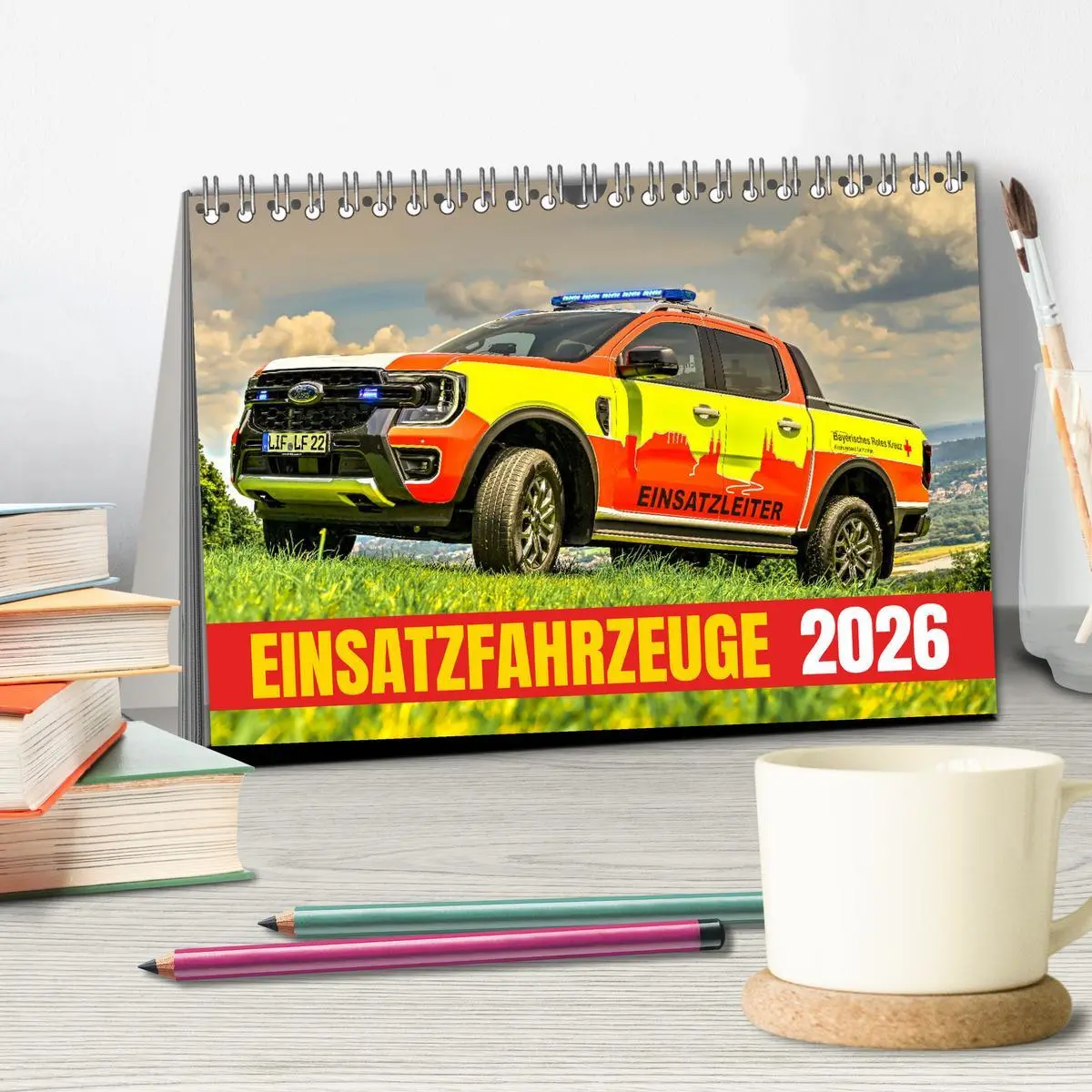 Bild: 9783457801376 | Einsatzfahrzeuge 112 (Tischkalender 2026 DIN A5 quer), CALVENDO...