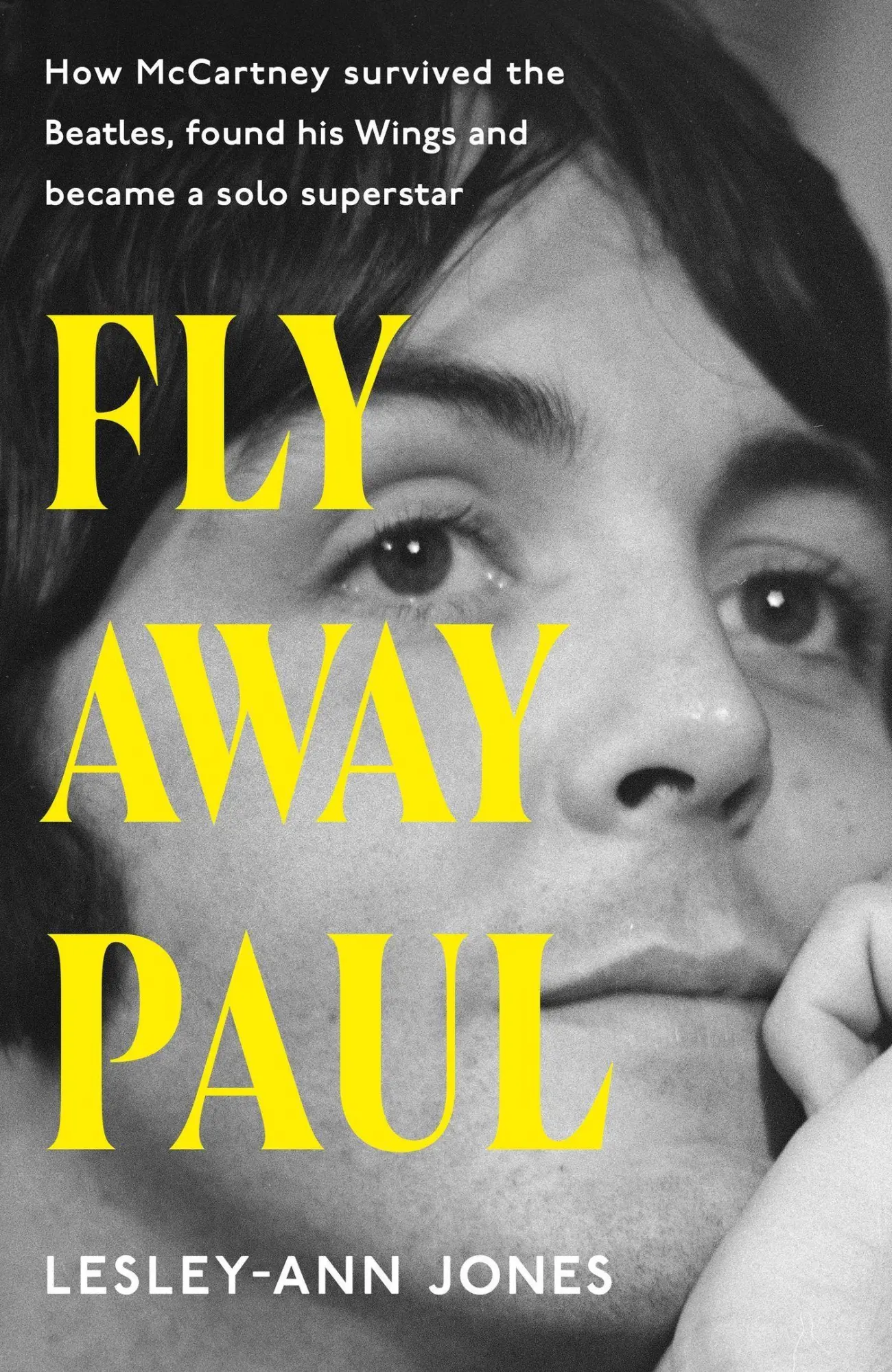 Cover: 9781399721776 | Fly Away Paul | Lesley-Ann Jones | Buch | XII | Englisch | 2023
