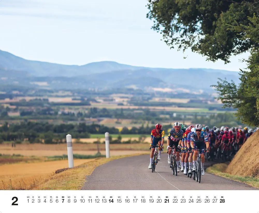 Bild: 9783667132376 | Tour 2027 | Faszination Rennrad | Kalender | 16 S. | Deutsch | 2027