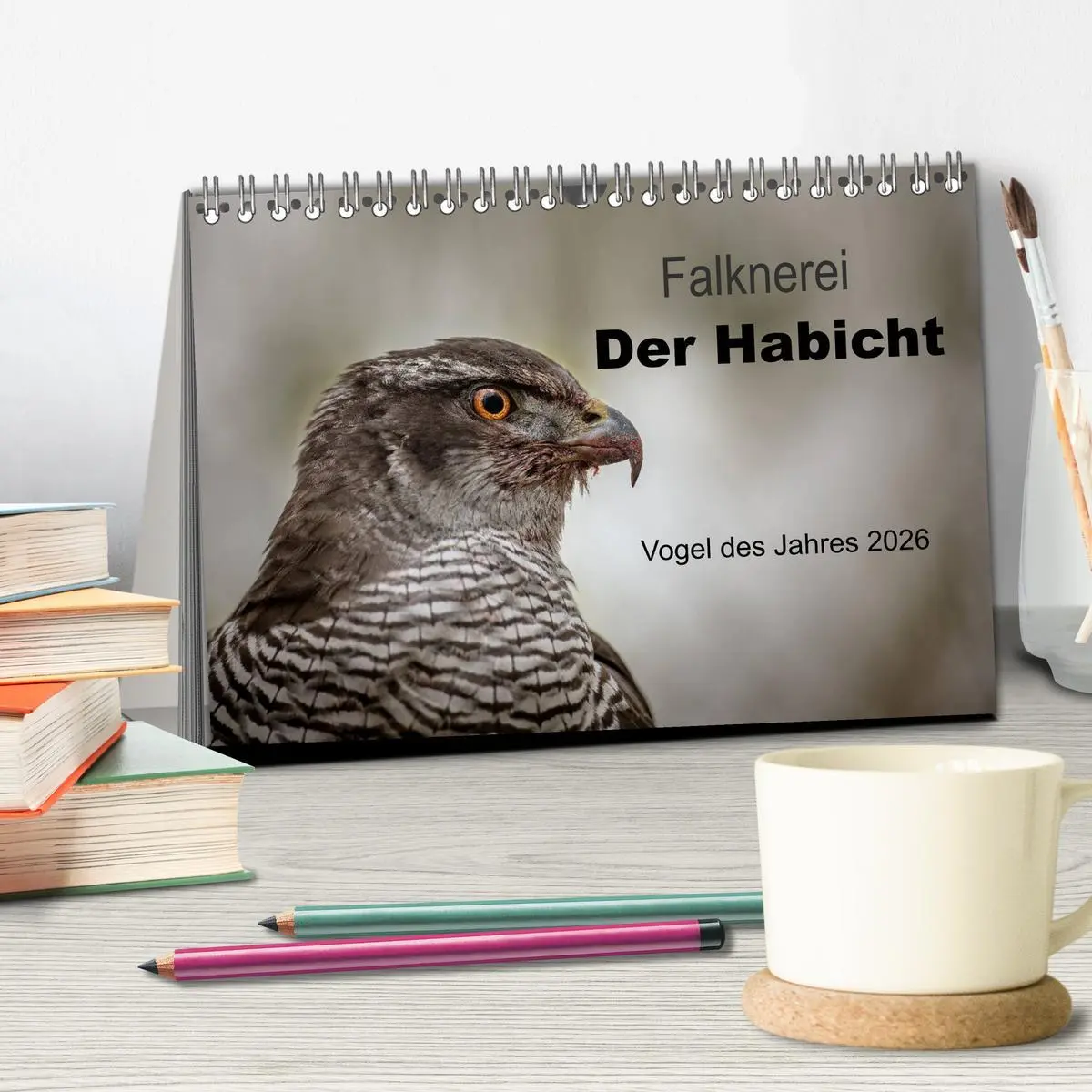 Bild: 9783516082876 | Falknerei Der Habicht (Tischkalender 2026 DIN A5 quer), CALVENDO...