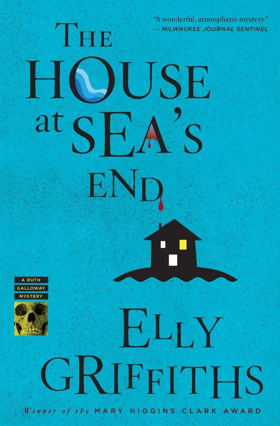 Cover: 9780547844176 | The House at Sea's End | A Mystery | Elly Griffiths | Taschenbuch