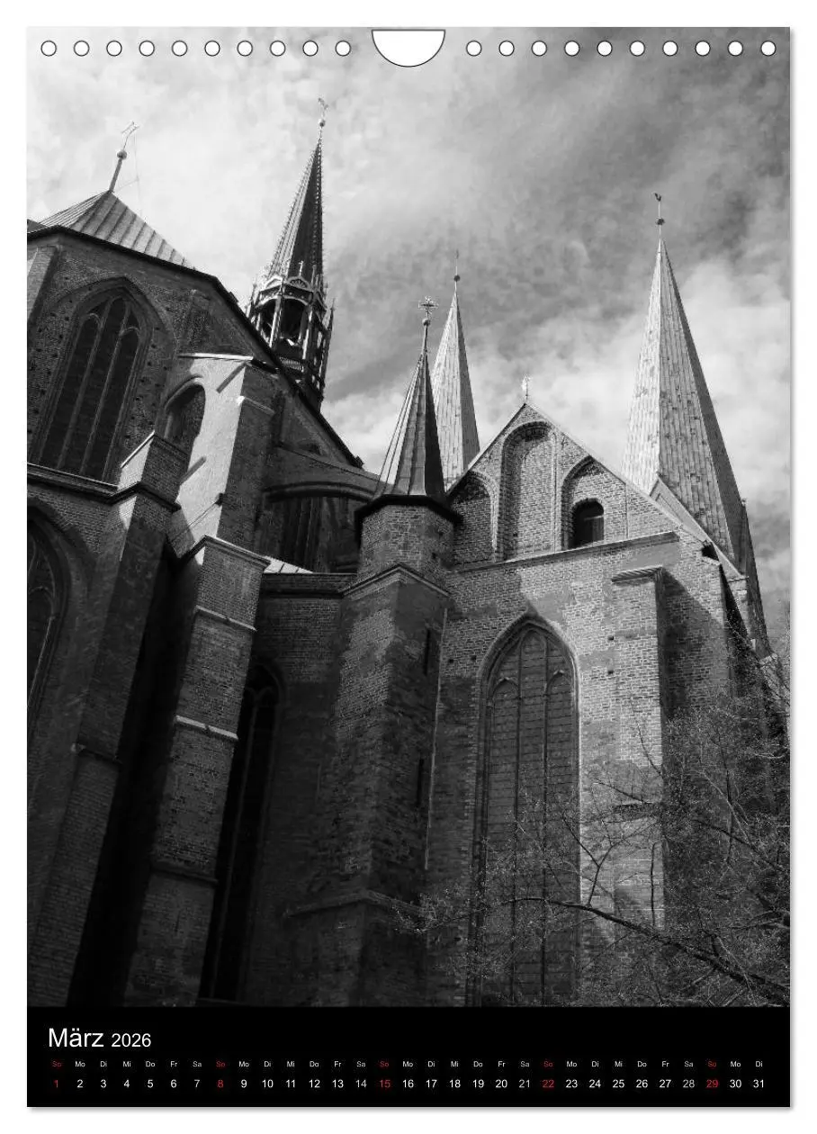 Bild: 9783516454376 | Lübeck schwarz-weiß (Wandkalender 2026 DIN A4 hoch), CALVENDO...