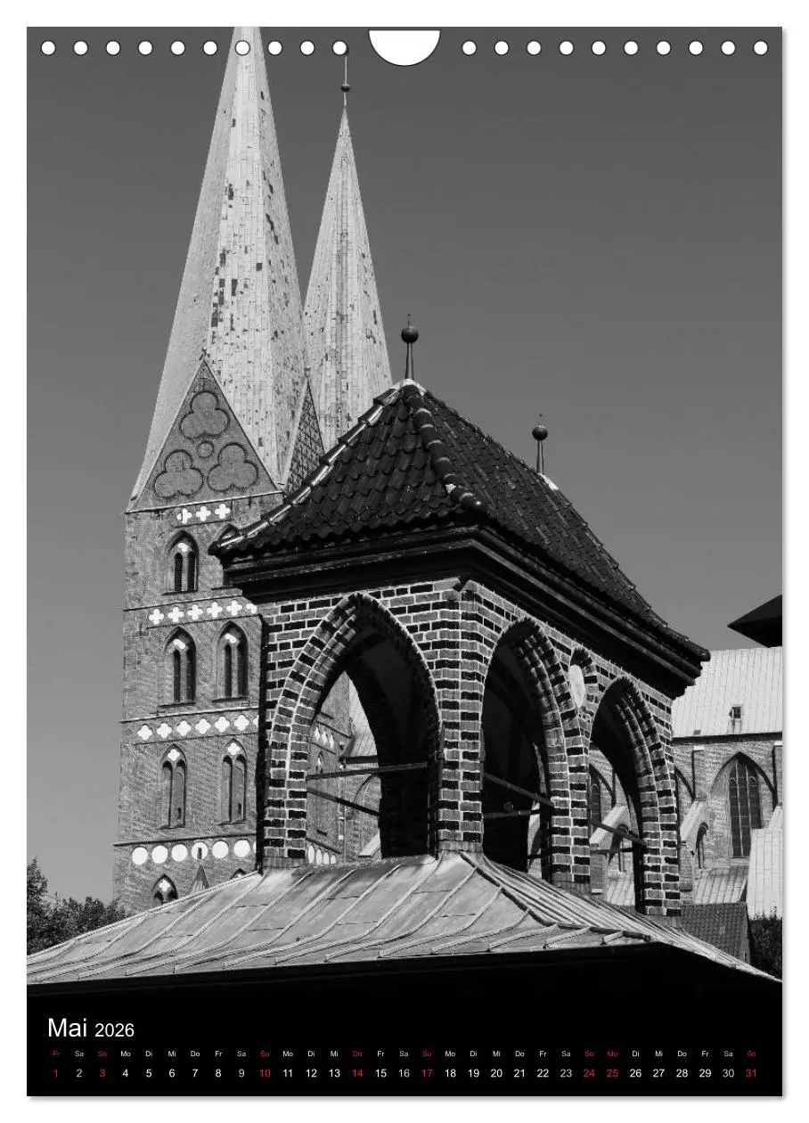Bild: 9783516454376 | Lübeck schwarz-weiß (Wandkalender 2026 DIN A4 hoch), CALVENDO...