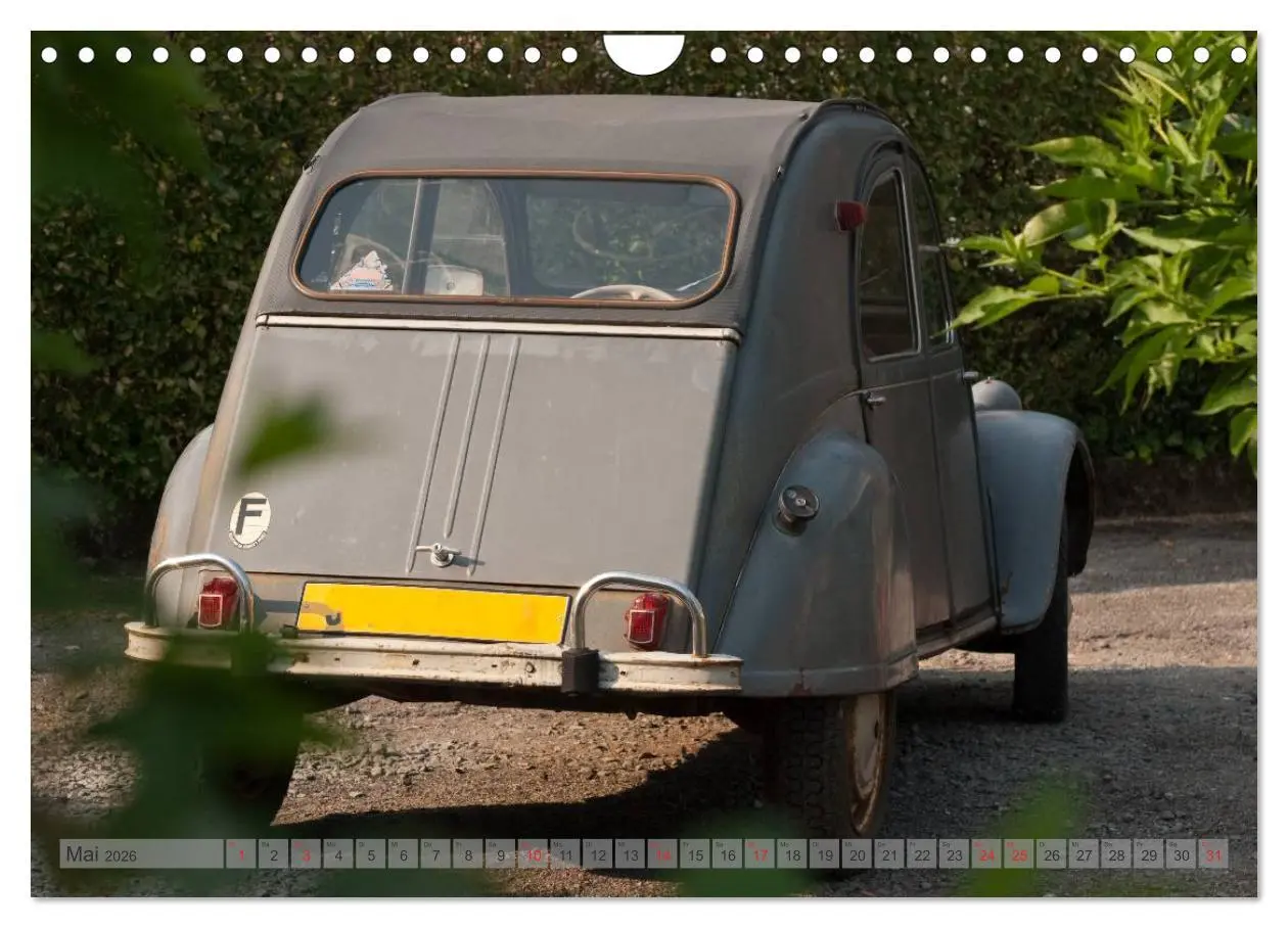 Bild: 9783516046076 | Kultauto Ente Citroën 2CV (Wandkalender 2026 DIN A4 quer), CALVENDO...