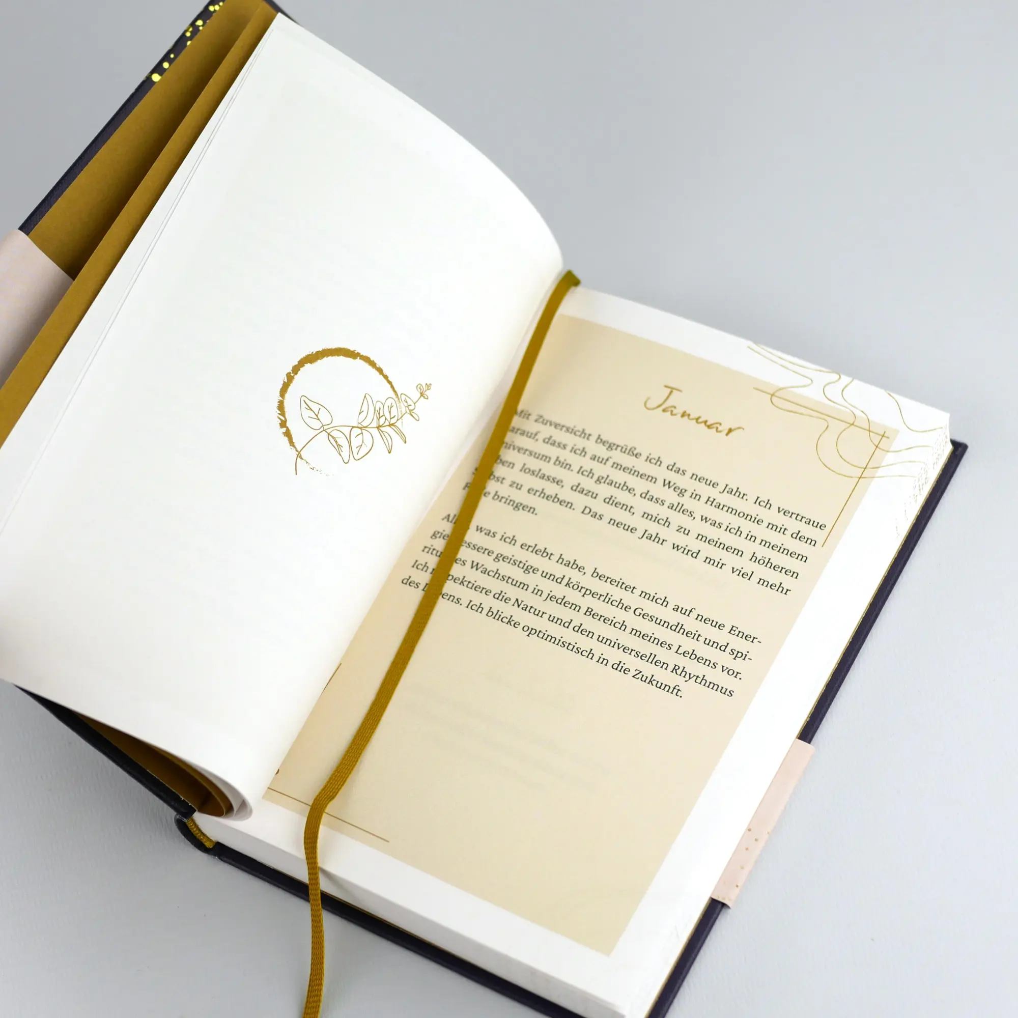 Bild: 9783747406076 | Ein Jahr in Affirmationen | Philipp Hausser (u. a.) | Buch | 208 S.