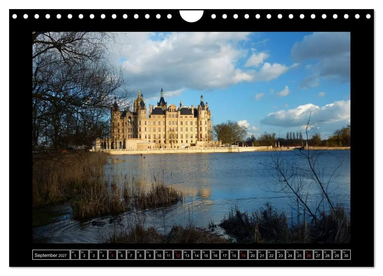 Bild: 9783594029176 | Residenzstadt Schwerin (Wandkalender 2027 DIN A4 quer), CALVENDO...