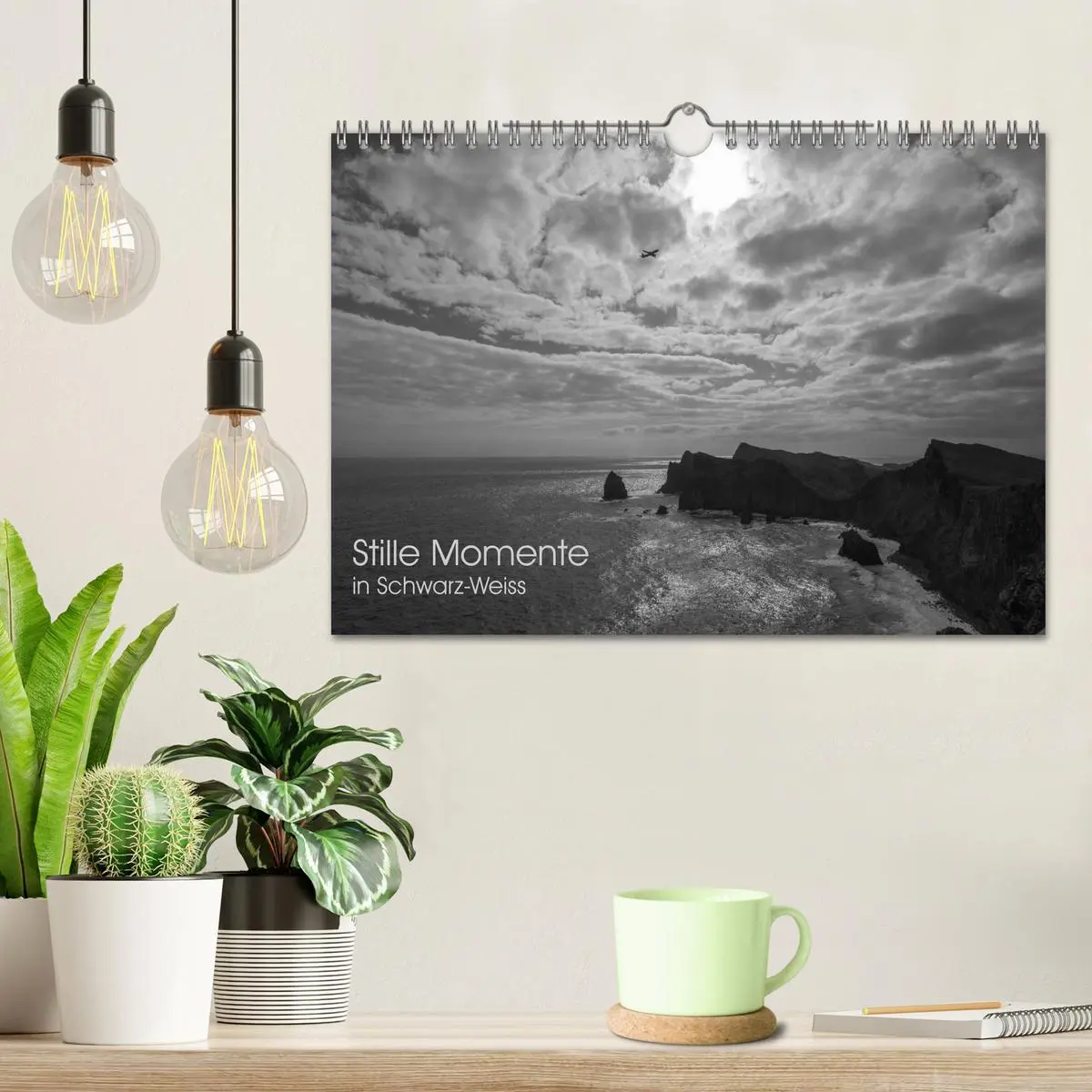 Bild: 9783516181777 | Stille Momente in Schwarz-Weiss (Wandkalender 2026 DIN A4 quer),...