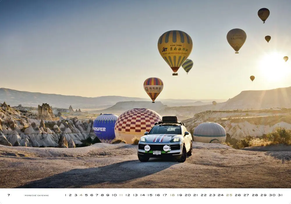 Bild: 9783667132277 | Porsche Curves 2027 | by Stefan Bogner | Stefan Bogner | Kalender