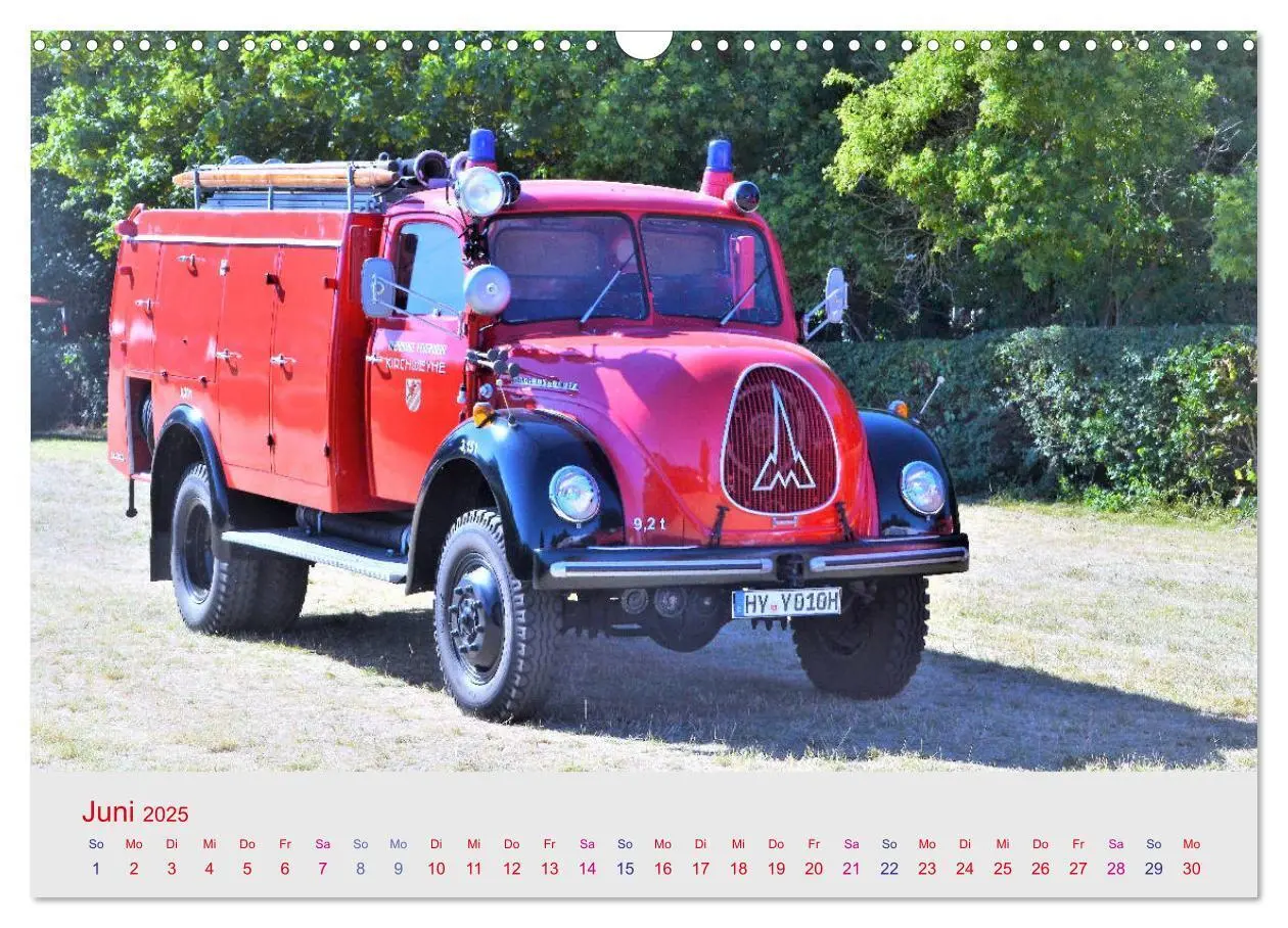 Bild: 9783435213177 | Oldtimer-FEUERWEHR (Wandkalender 2025 DIN A3 quer), CALVENDO...
