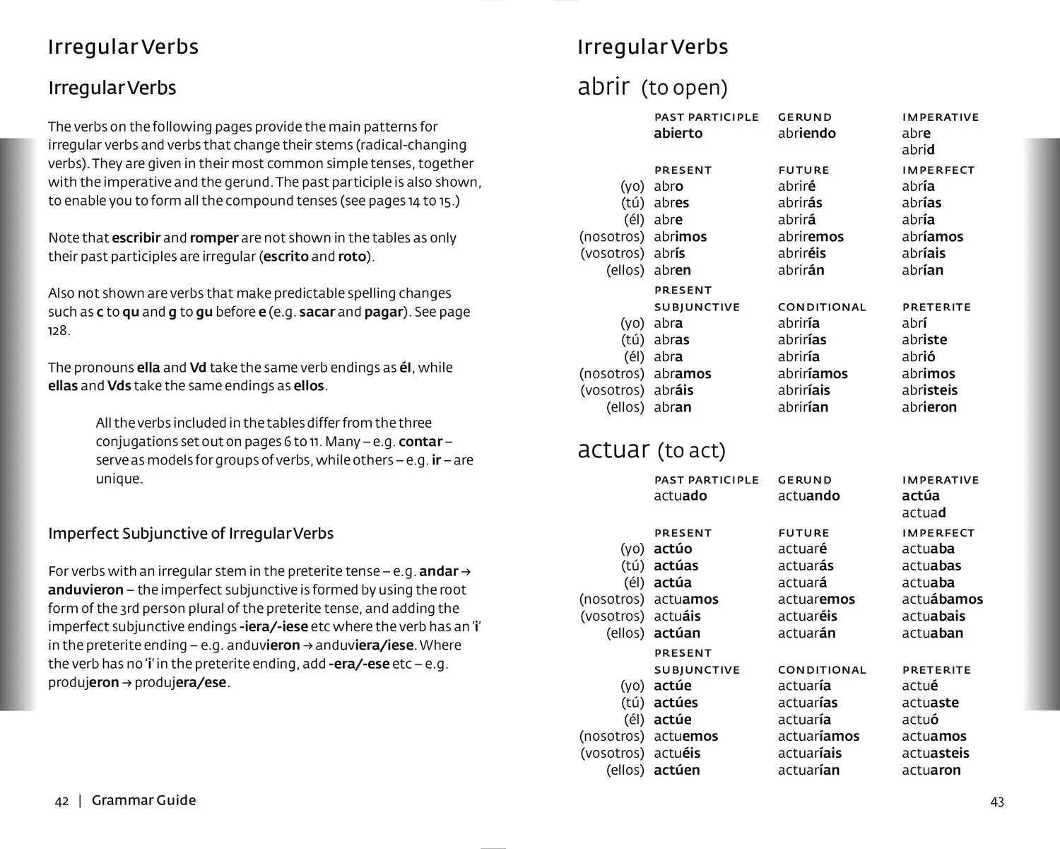 Bild: 9780008183677 | Spanish Essential Dictionary and Grammar | Two Books in One | Buch