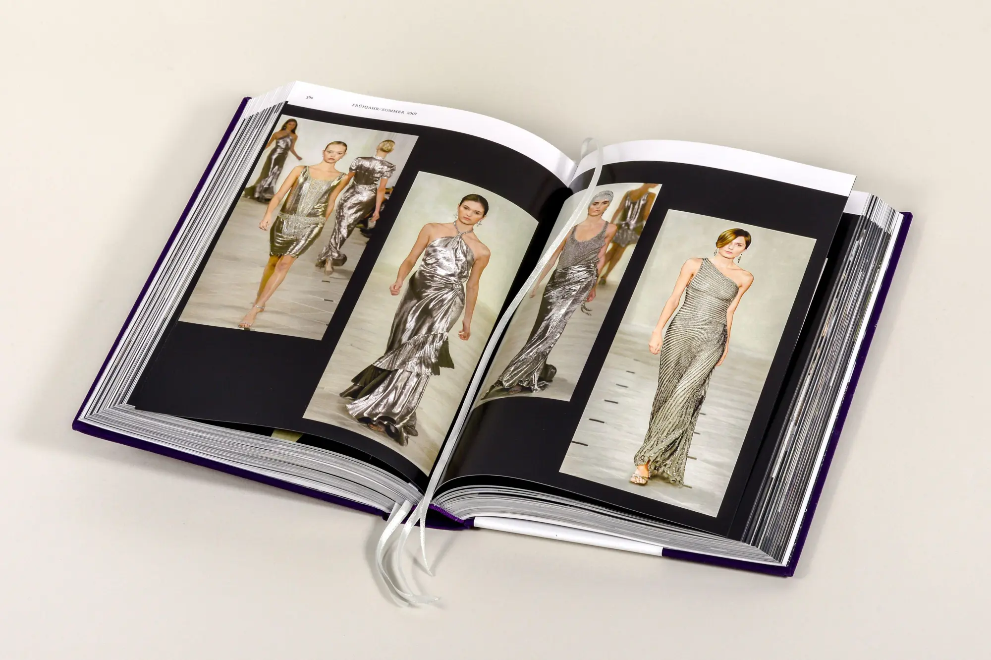 Bild: 9783791394077 | Ralph Lauren Catwalk | Bridget Foley | Buch | Catwalk-Reihe | 632 S.