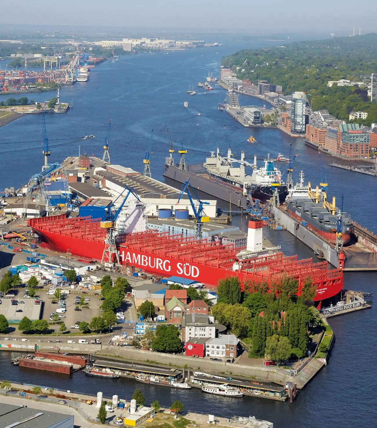 Bild: 4250000964277 | HAMBURG 2027 (klein) | Ein Kalender von Marian René Menges | Kalender