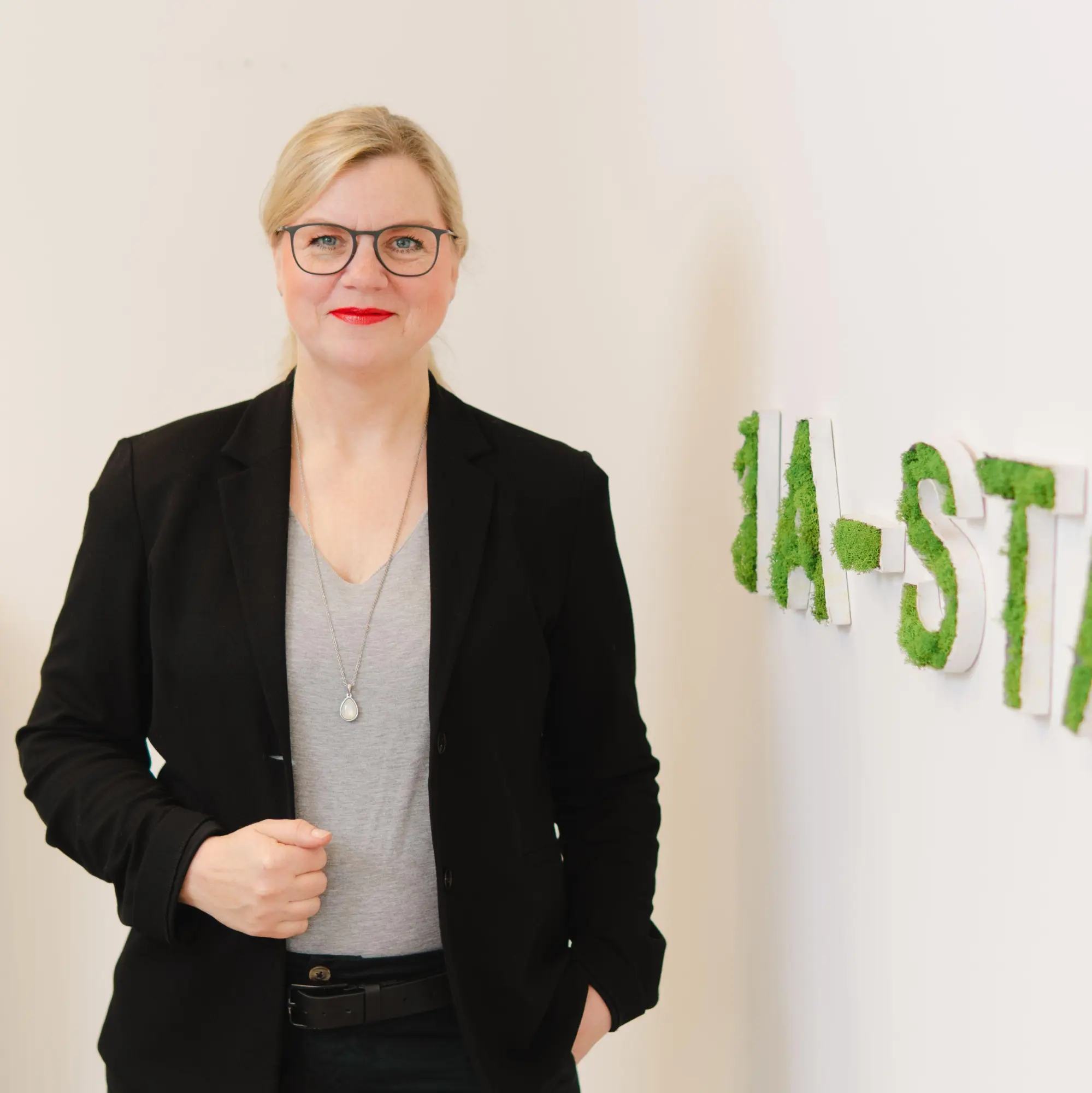 Autor: 9783347604377 | Existenzgründung 45plus | Dagmar Schulz | Taschenbuch | 260 S. | 2022