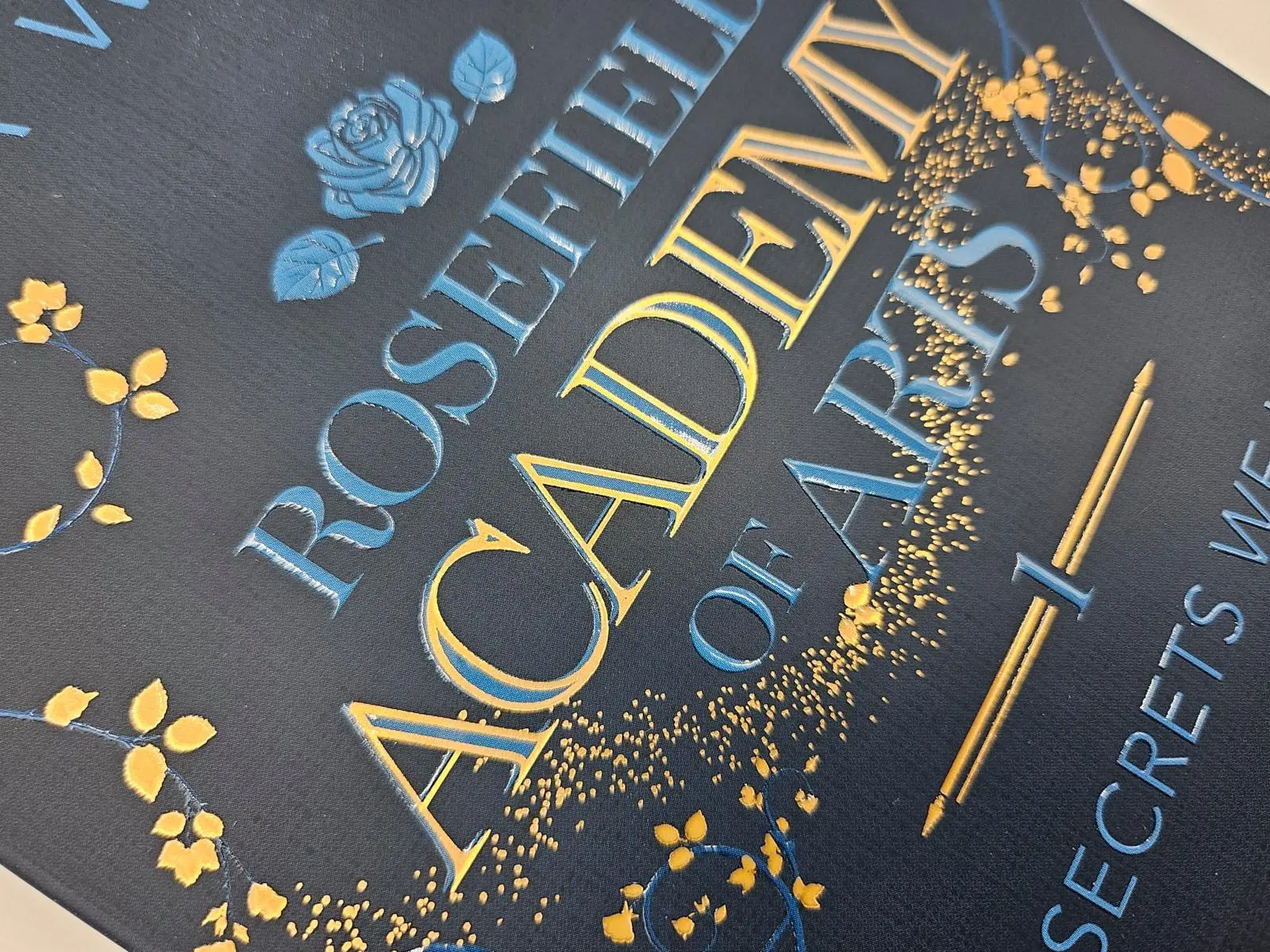 Bild: 9783492064477 | Rosefield Academy of Arts - The Secrets We Keep | Ana Woods | Buch