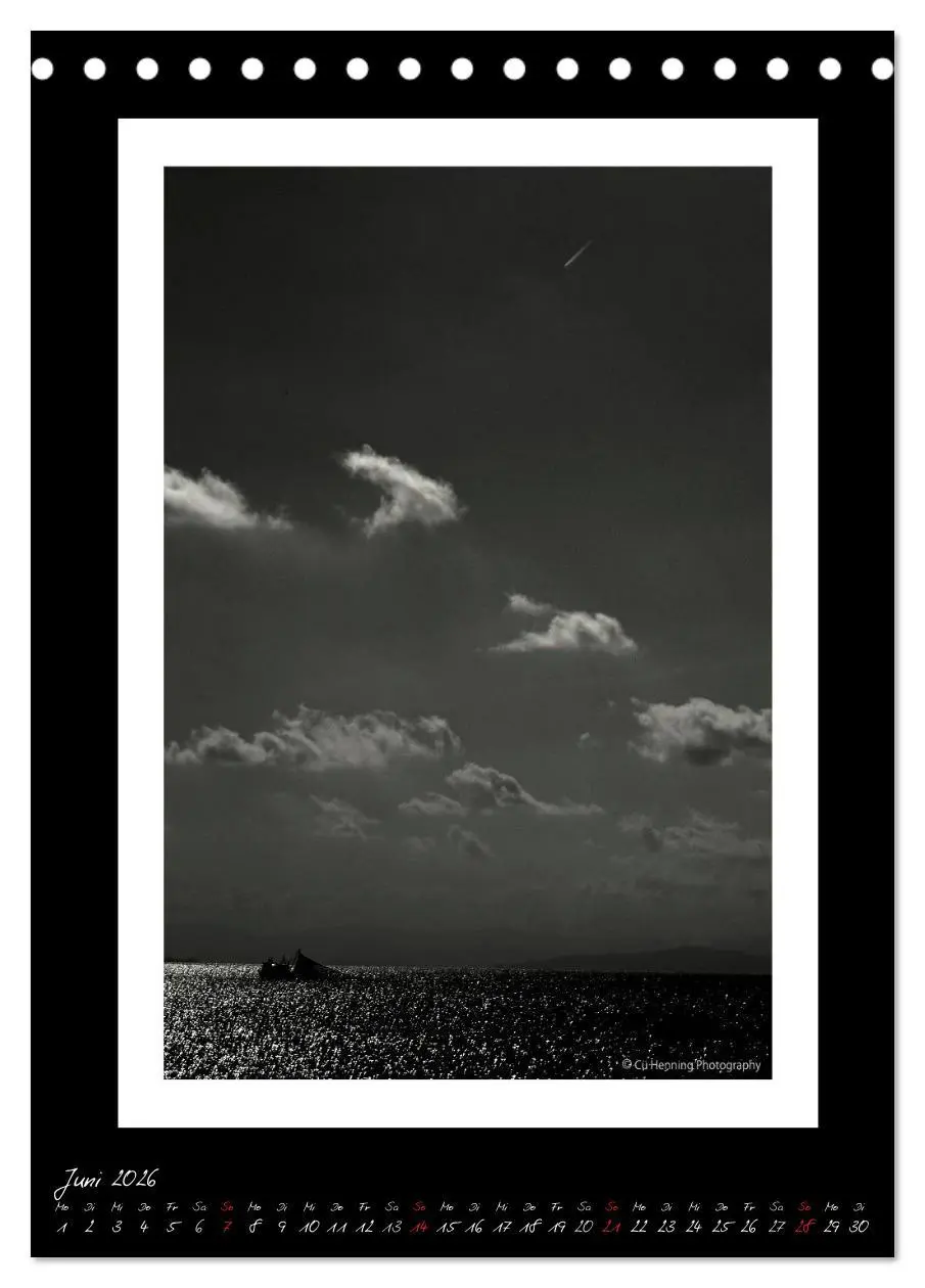 Bild: 9783516475777 | Lichtermeer (Tischkalender 2026 DIN A5 hoch), CALVENDO Monatskalender