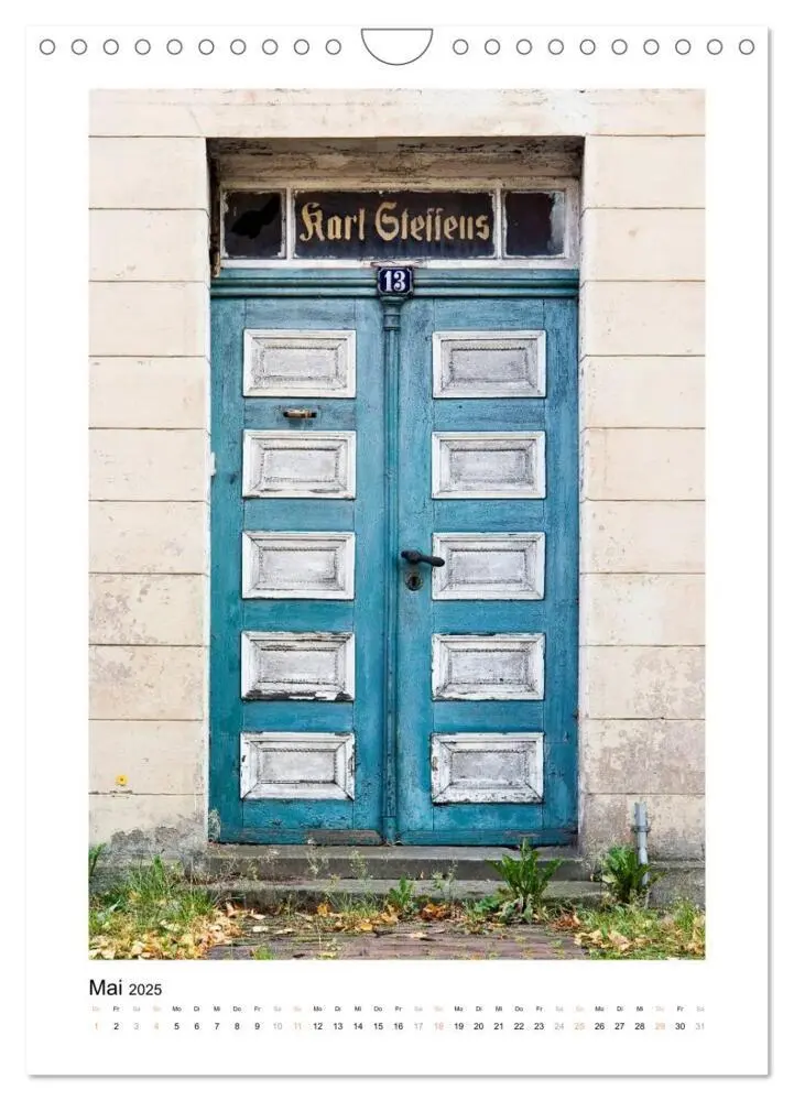 Bild: 9783457086377 | Türen (Wandkalender 2025 DIN A4 hoch), CALVENDO Monatskalender | 2025