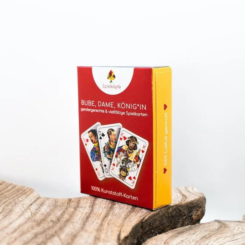 Bild: 4270000966477 | Gendergerechtes Kartendeck (100% Kunststoffkarten) | Spielköpfe | 2022