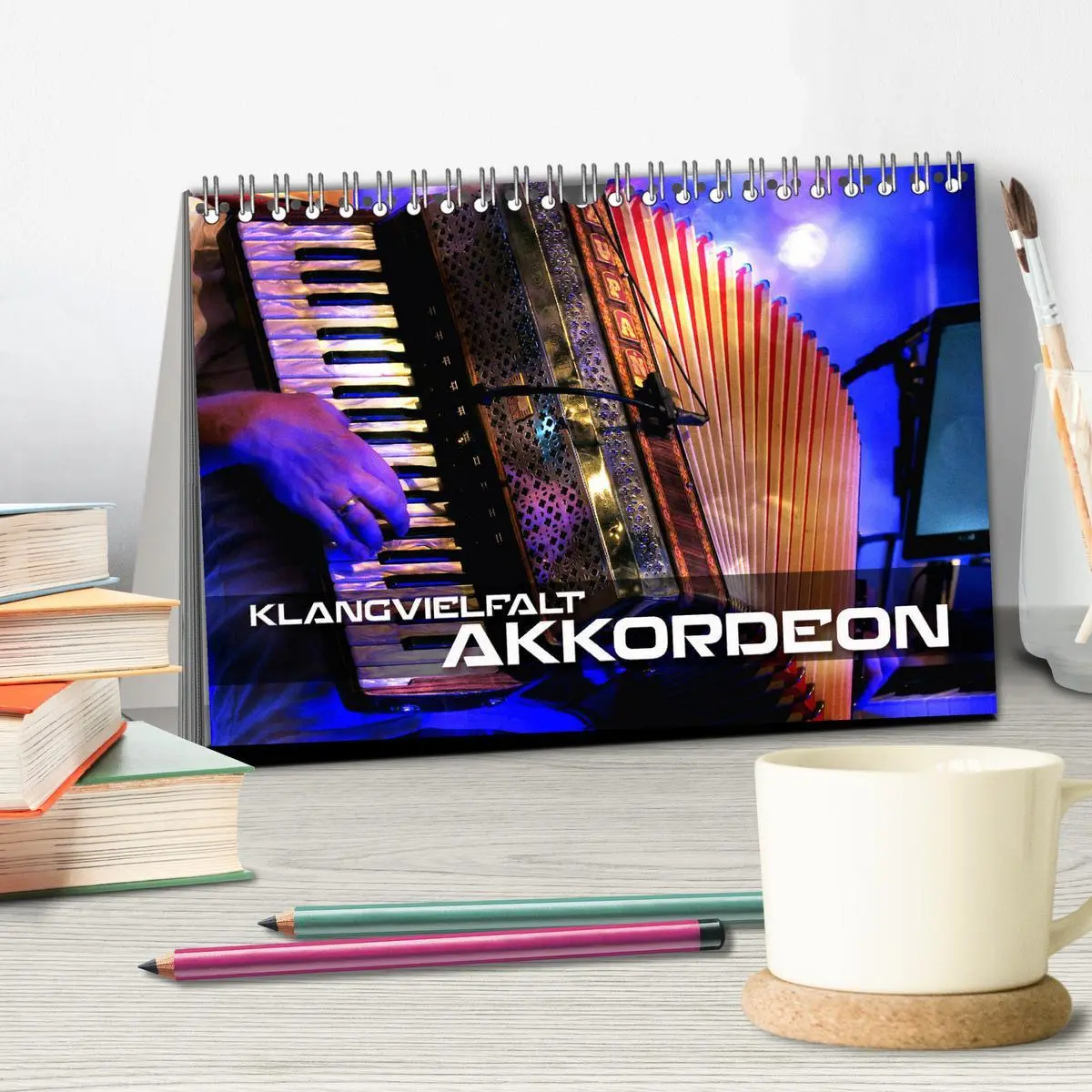 Bild: 9783516237177 | Klangvielfalt Akkordeon (Tischkalender 2026 DIN A5 quer), CALVENDO...