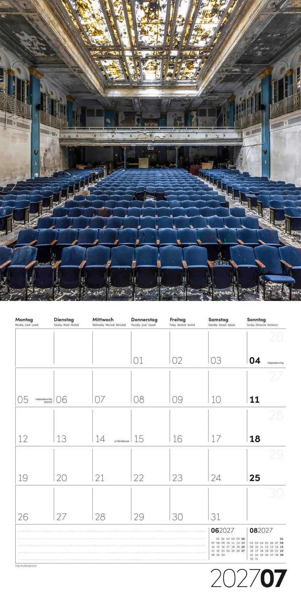 Bild: 9783838447377 | Die Farbe Blau Kalender 2027 - 30x30 - Art12 | GmbH | Kalender | 28 S.