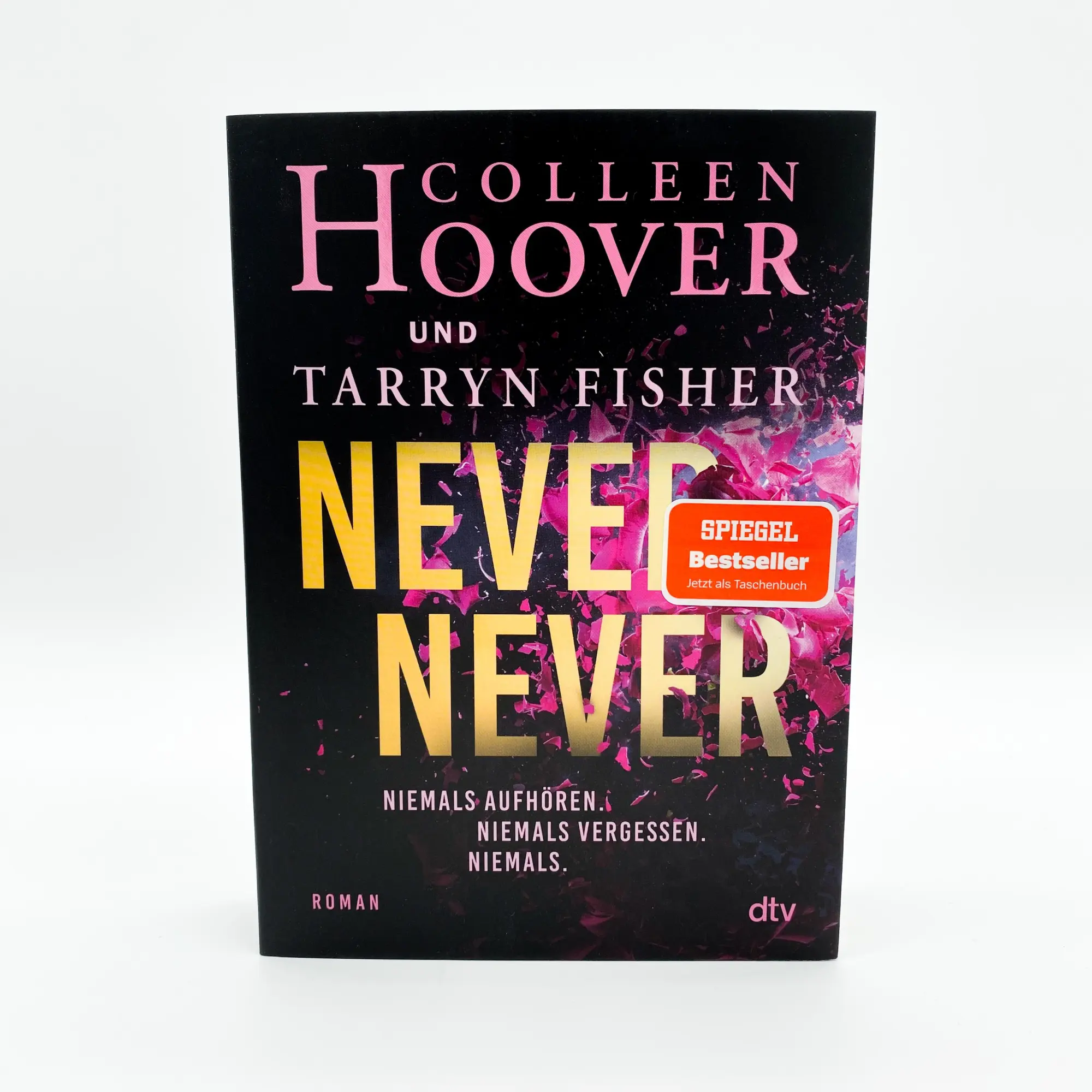 Bild: 9783423718677 | Never Never | Roman | Colleen Hoover (u. a.) | Taschenbuch | 416 S.