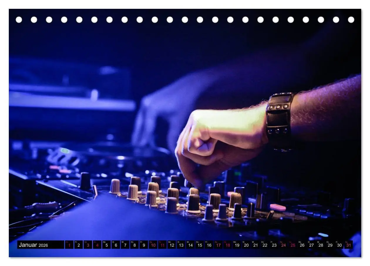 Bild: 9783457838877 | DJ Liveact (Tischkalender 2026 DIN A5 quer), CALVENDO Monatskalender