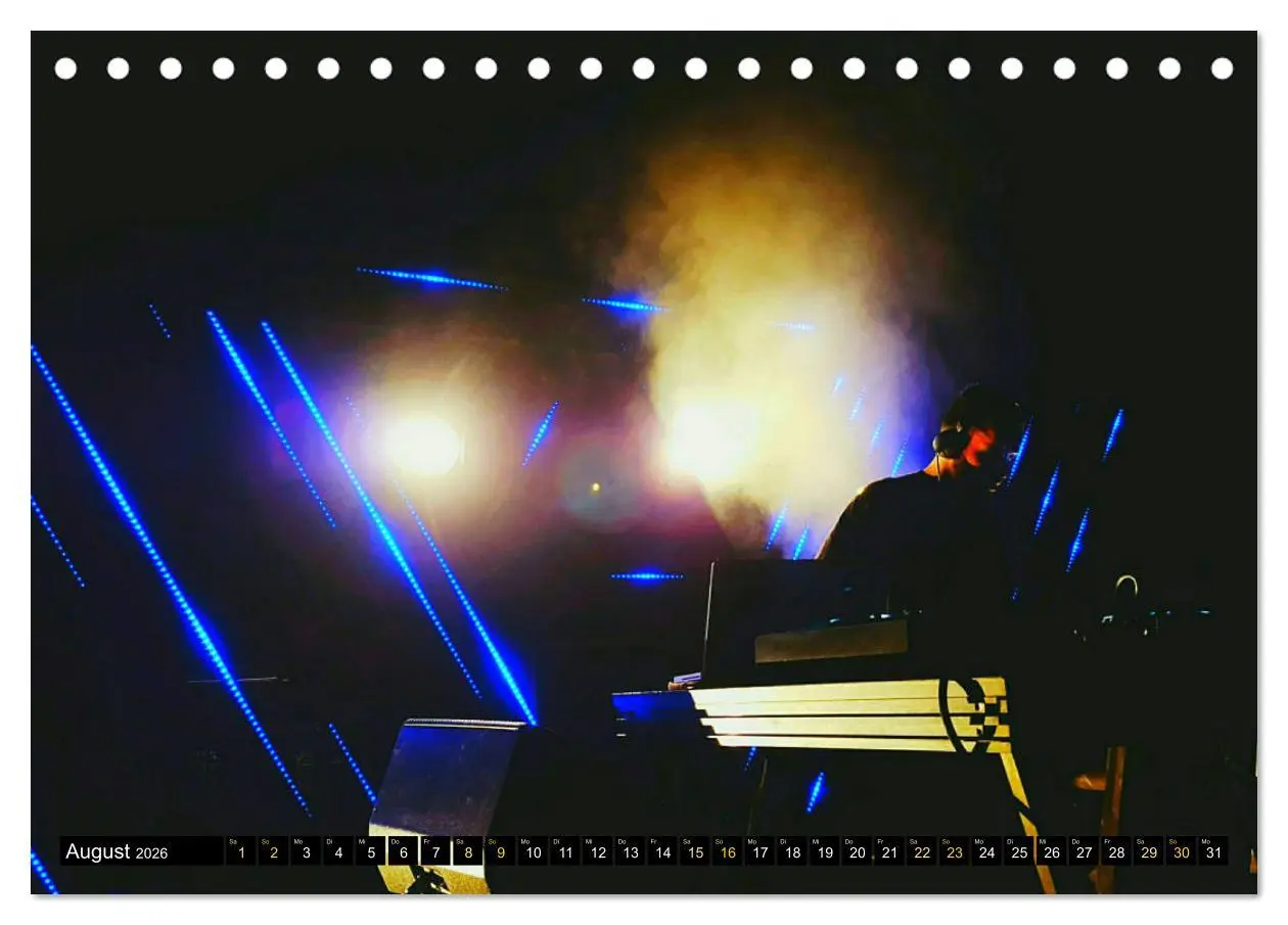 Bild: 9783457838877 | DJ Liveact (Tischkalender 2026 DIN A5 quer), CALVENDO Monatskalender