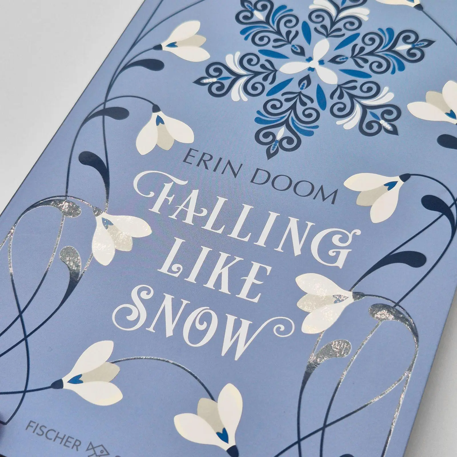 Bild: 9783733509477 | Falling Like Snow | Erin Doom | Taschenbuch | 576 S. | Deutsch | 2025