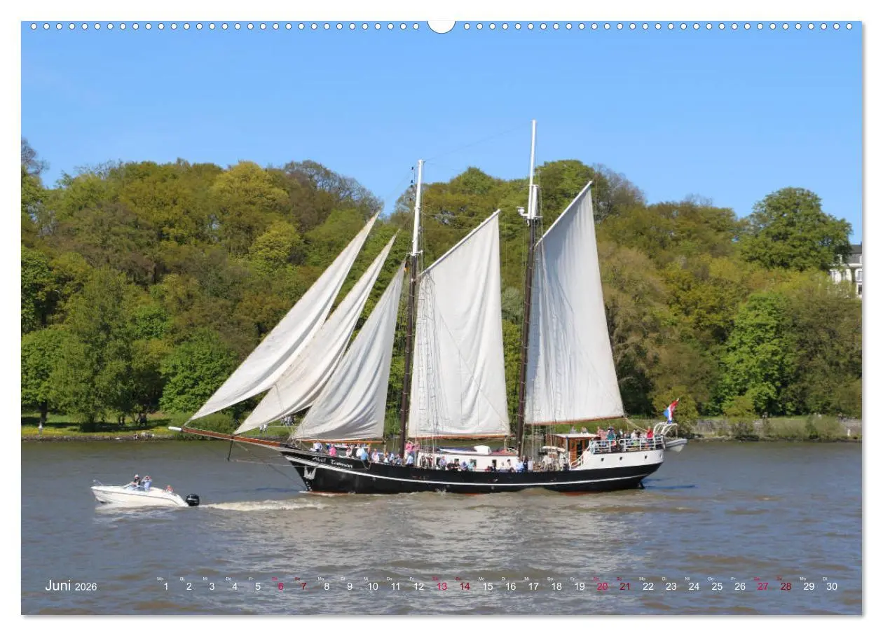Bild: 9783457870778 | Segelschiffe auf der Elbe (Wandkalender 2026 DIN A2 quer), CALVENDO...