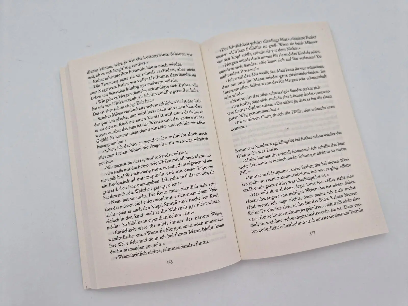 Bild: 9783492321778 | Zwischen Abschied und Neubeginn | Regine Kölpin | Taschenbuch | 400 S.