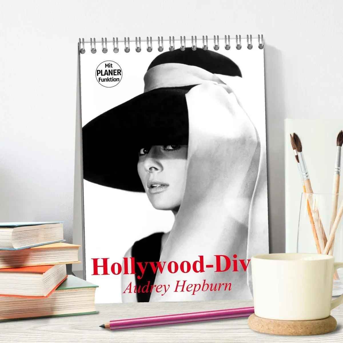 Bild: 9783569951778 | Hollywood-Diva. Audrey Hepburn (Tischkalender 2027 DIN A5 hoch),...