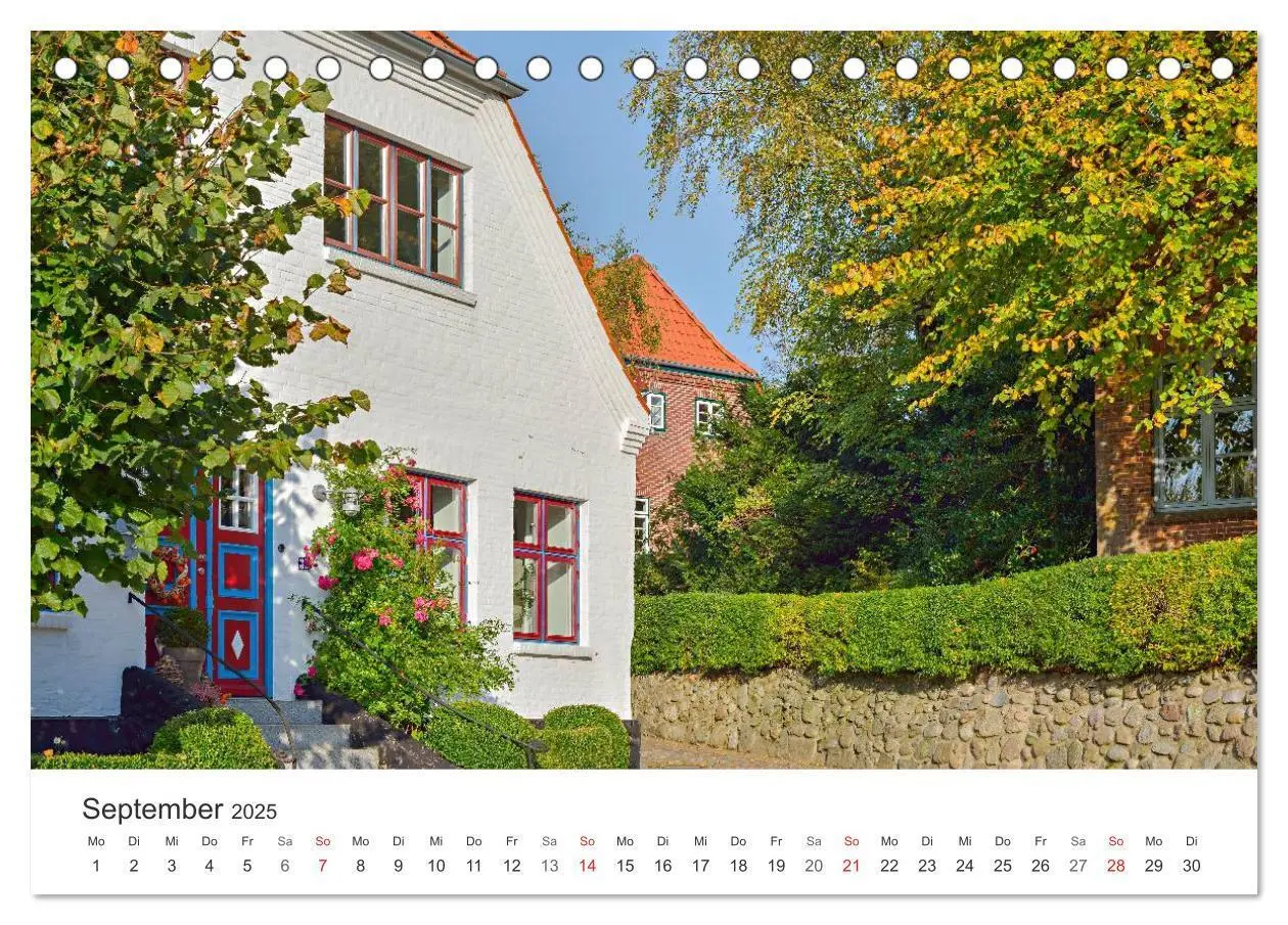 Bild: 9783435723478 | 750 Jahre Meldorf (Tischkalender 2025 DIN A5 quer), CALVENDO...