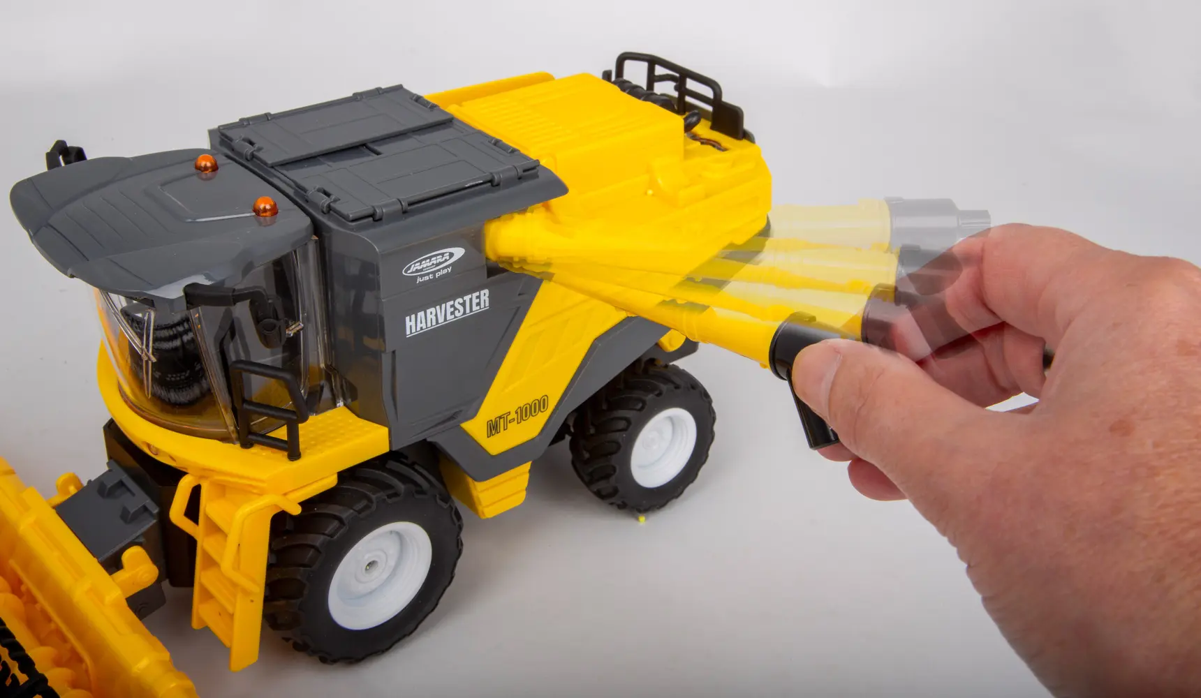 Bild: 4042774473778 | Mähdrescher MT-1000 1:24S 2,4GHz Weizen und Mais mit Smoke und...
