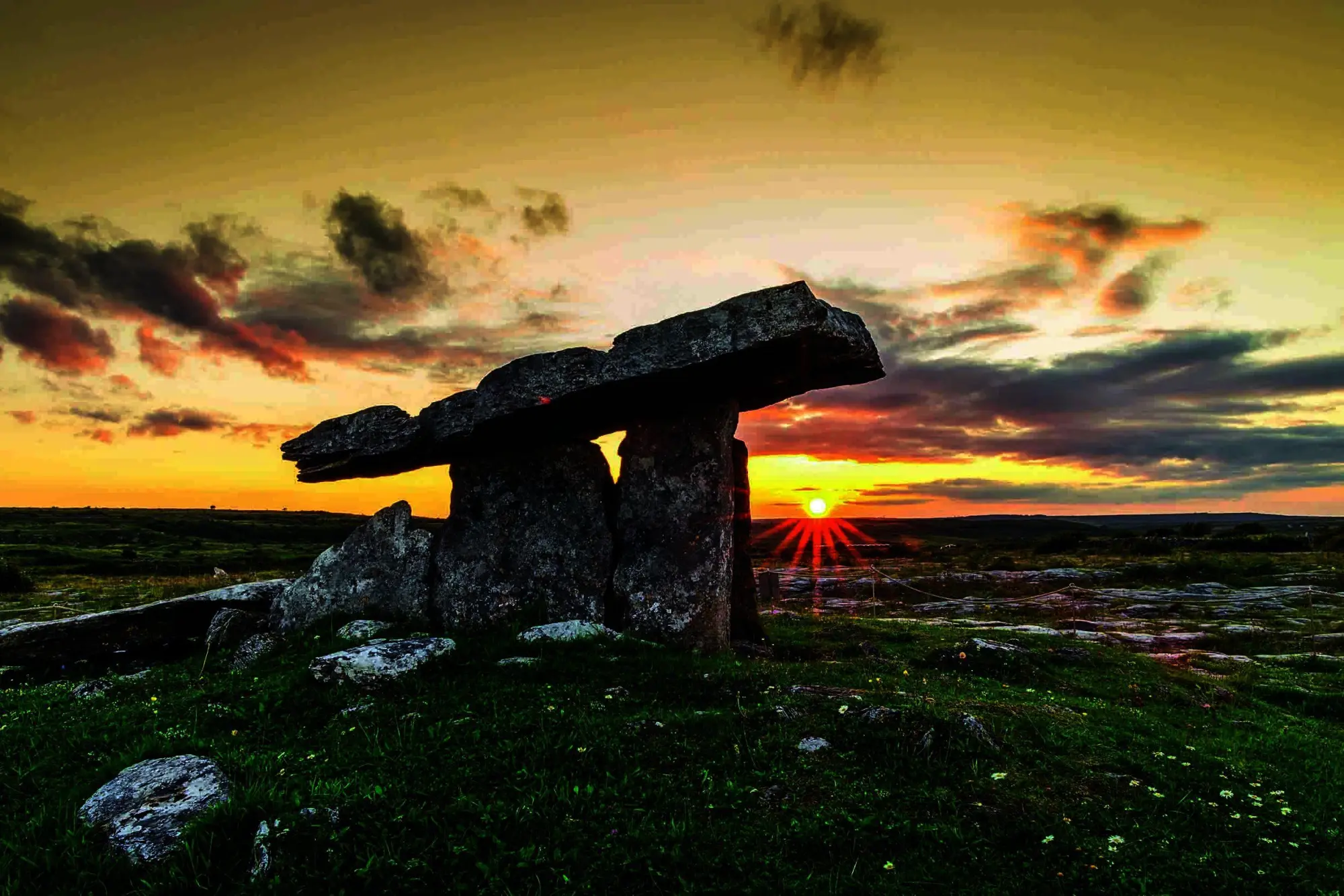 Bild: 9783734334078 | Roadtrips Irland | Inka Oesterling | Taschenbuch | 192 S. | Deutsch