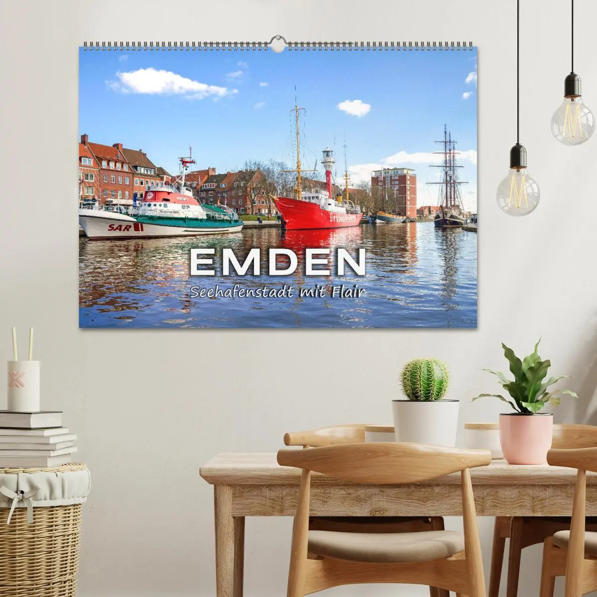 Bild: 9783457964378 | EMDEN Seehafenstadt mit Flair (Wandkalender 2026 DIN A2 quer),...