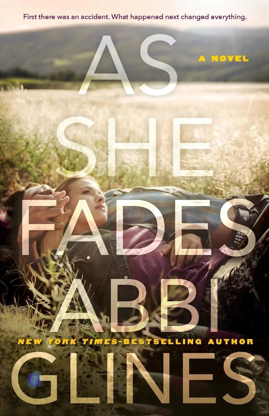 Cover: 9781250294678 | As She Fades | Abbi Glines | Taschenbuch | Englisch | 2019