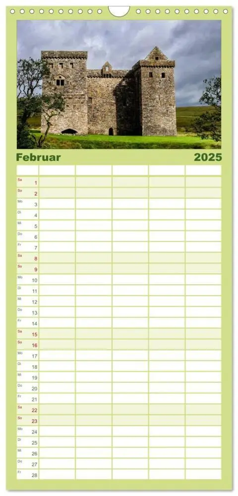 Bild: 9783457105078 | Familienplaner 2025 - Schottlands Castles - Zeugen der...