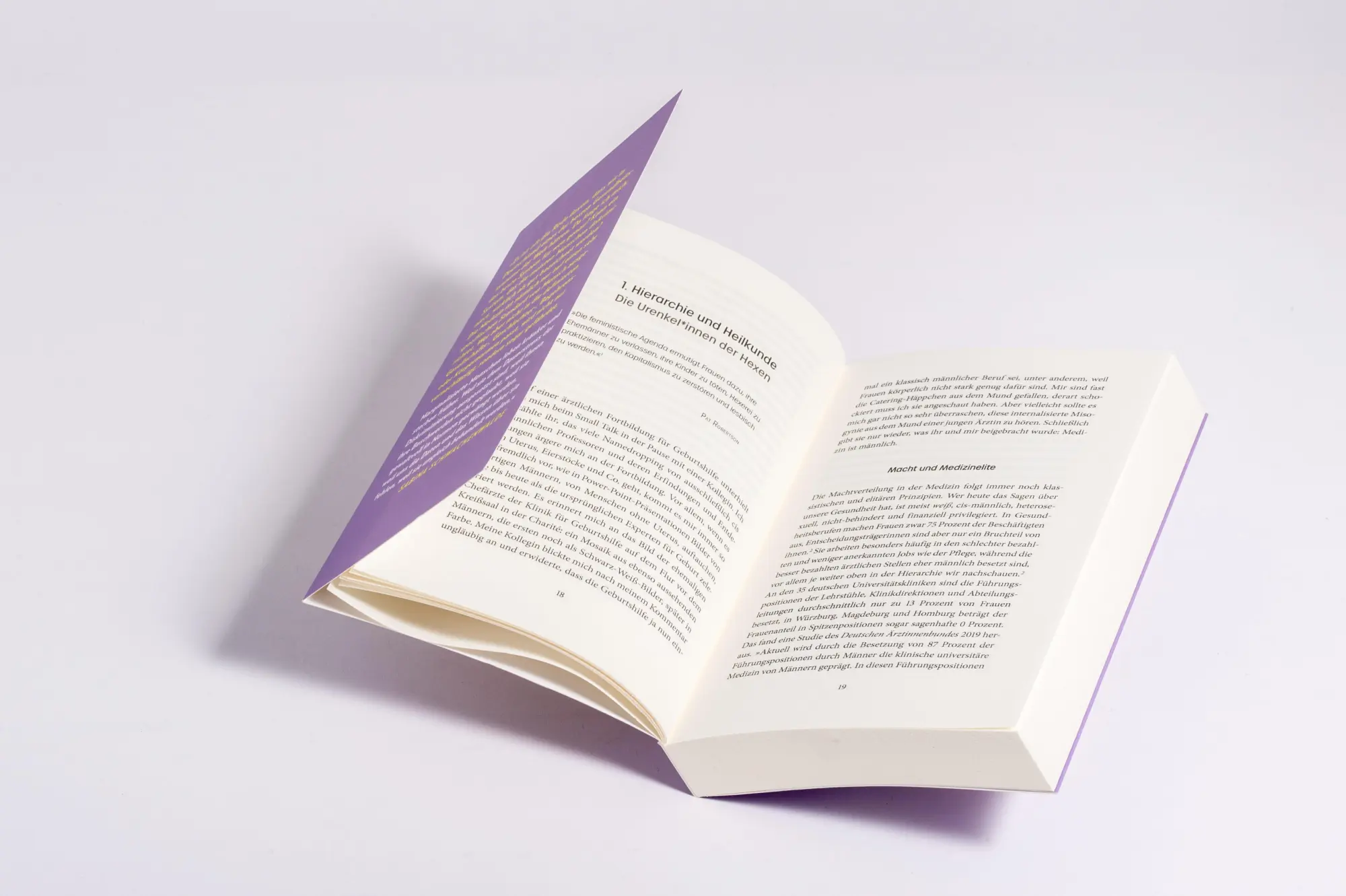 Bild: 9783442316878 | Ungleich behandelt | Sabina Schwachenwalde | Taschenbuch | 320 S.