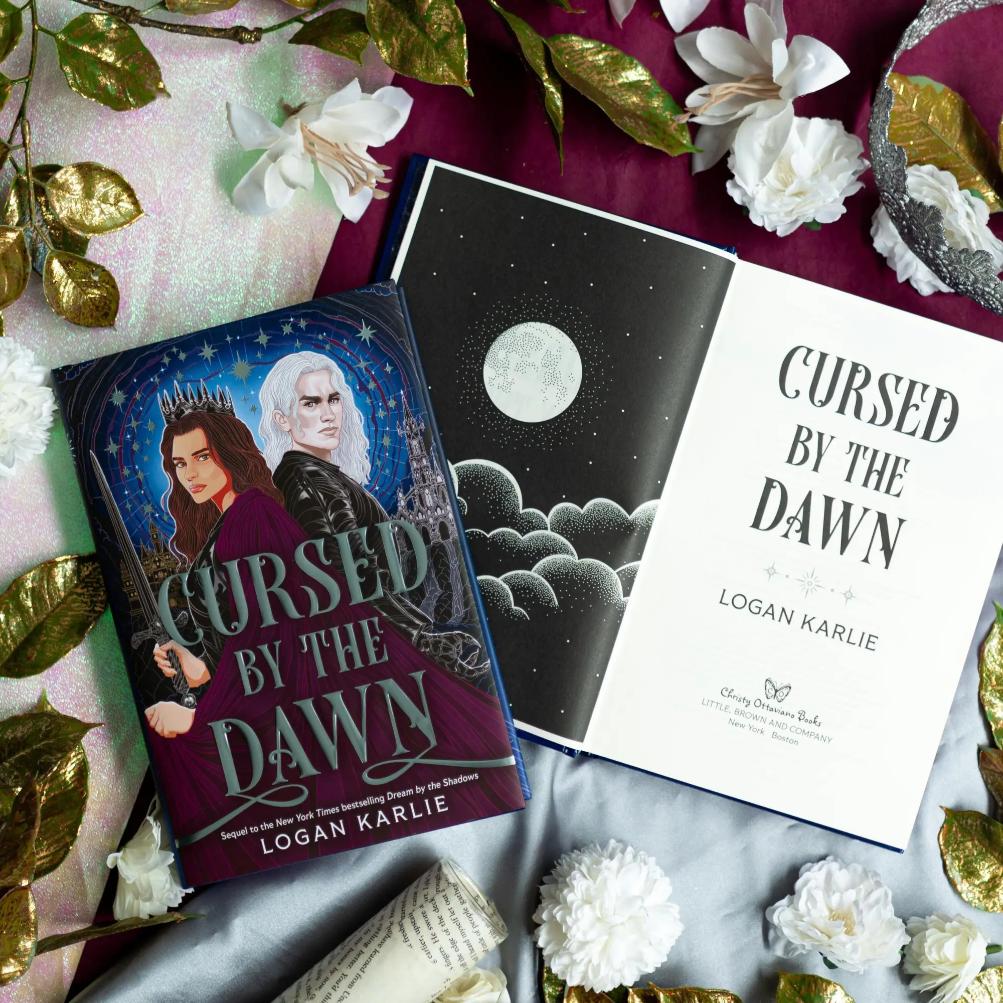 Bild: 9780316587778 | Cursed by the Dawn (Deluxe Limited Edition) | Logan Karlie | Buch