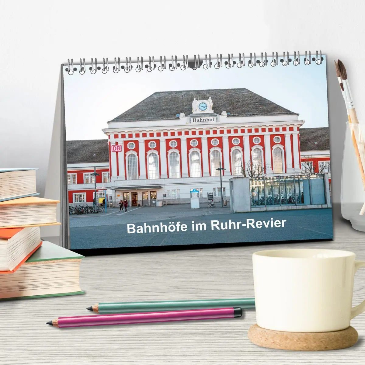 Bild: 9783457528778 | Bahnhöfe im Ruhr-Revier (Tischkalender 2026 DIN A5 quer), CALVENDO...