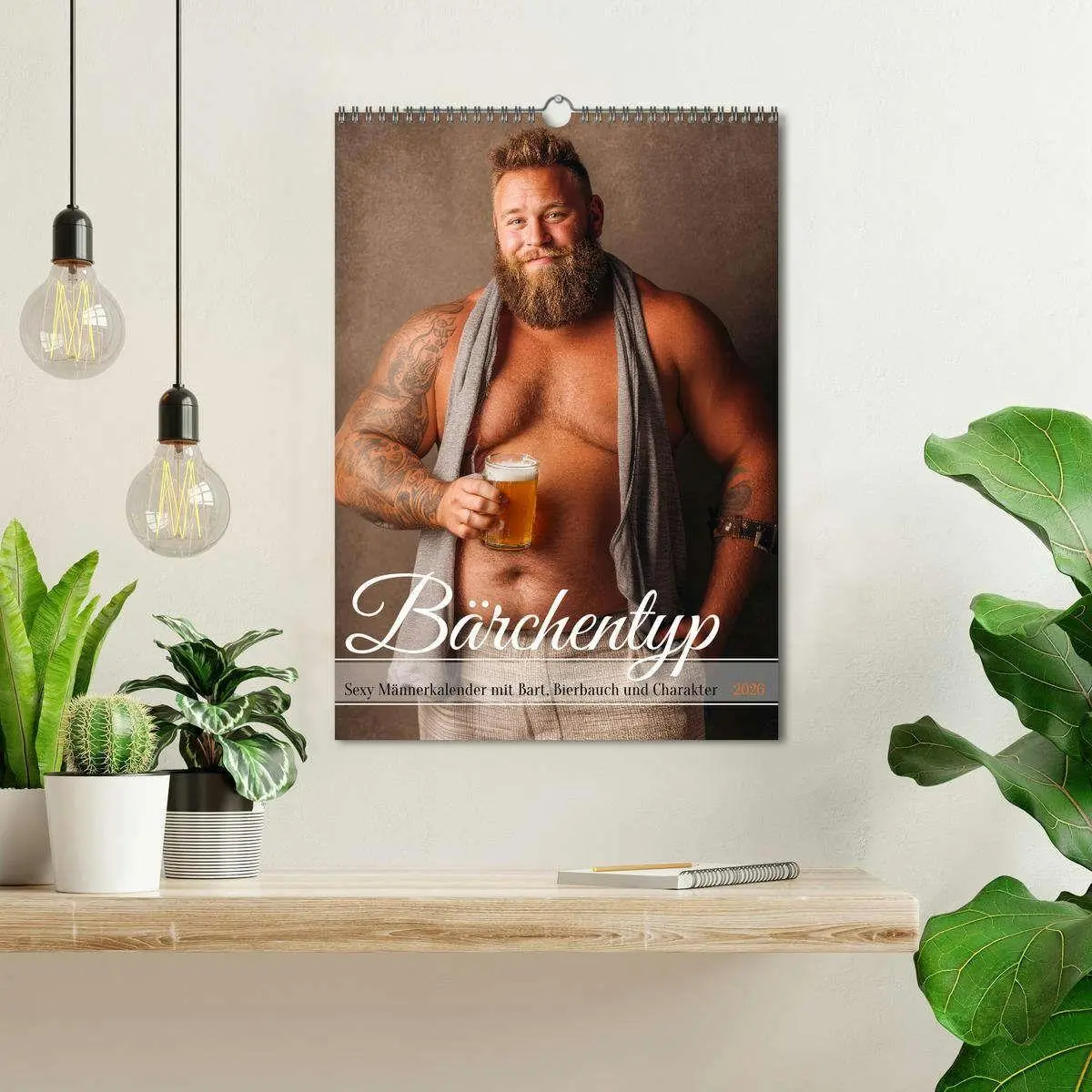 Bild: 9783516629378 | Bärchentyp - Sexy Männerkalender mit Bart, Bierbauch und Charakter...