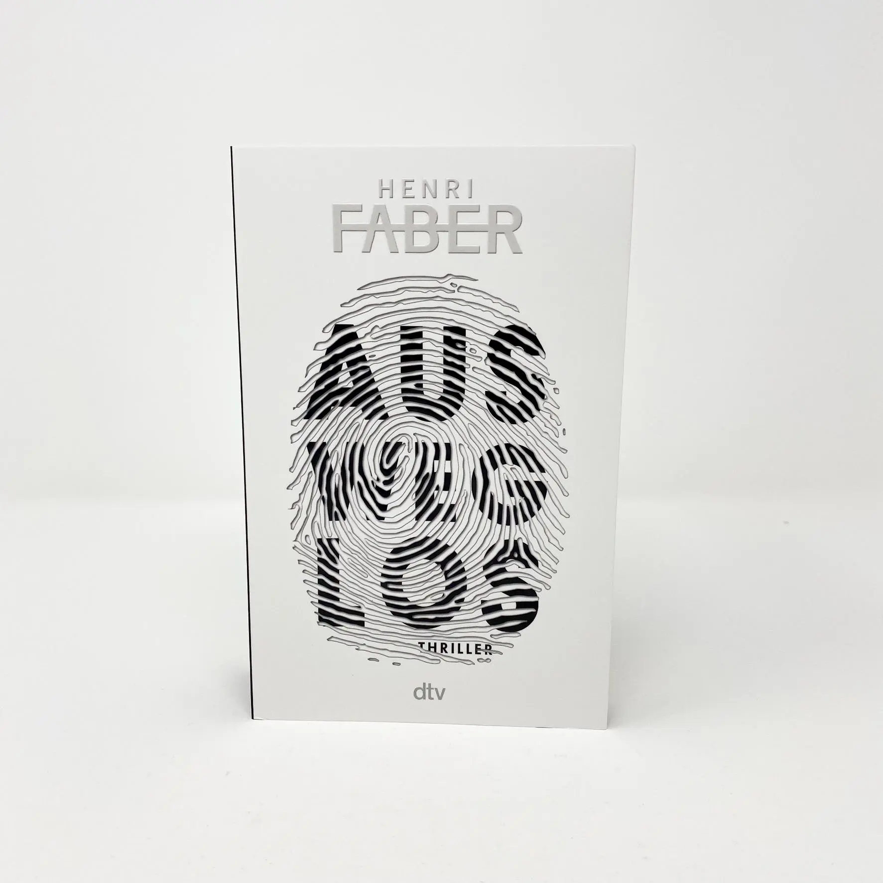 Bild: 9783423219778 | Ausweglos | Thriller | Henri Faber | Taschenbuch | 496 S. | Deutsch