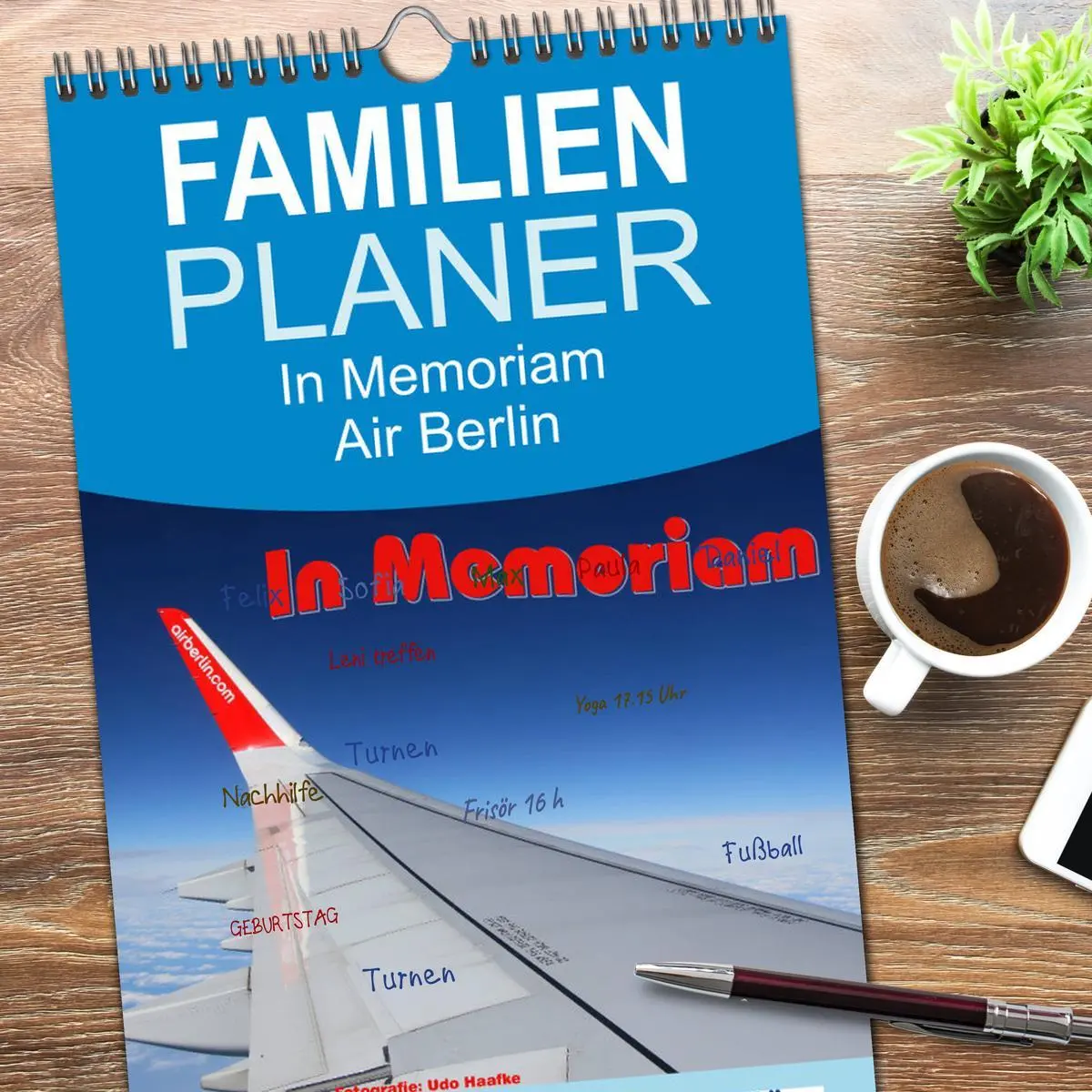 Bild: 9783516519778 | Familienplaner 2026 - In Memoriam Air Berlin mit 5 Spalten...