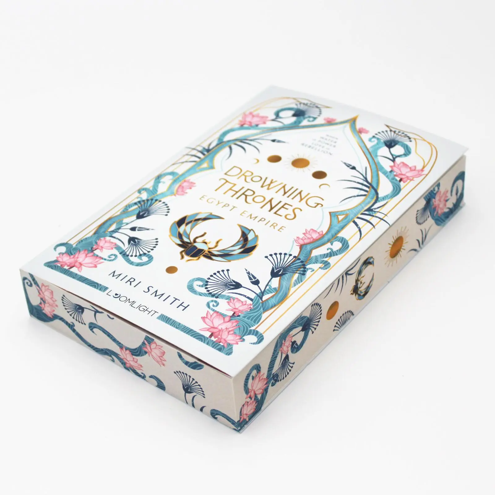 Bild: 9783522900379 | Drowning Thrones 1: Egypt Empire | Miri Smith | Taschenbuch | 448 S.