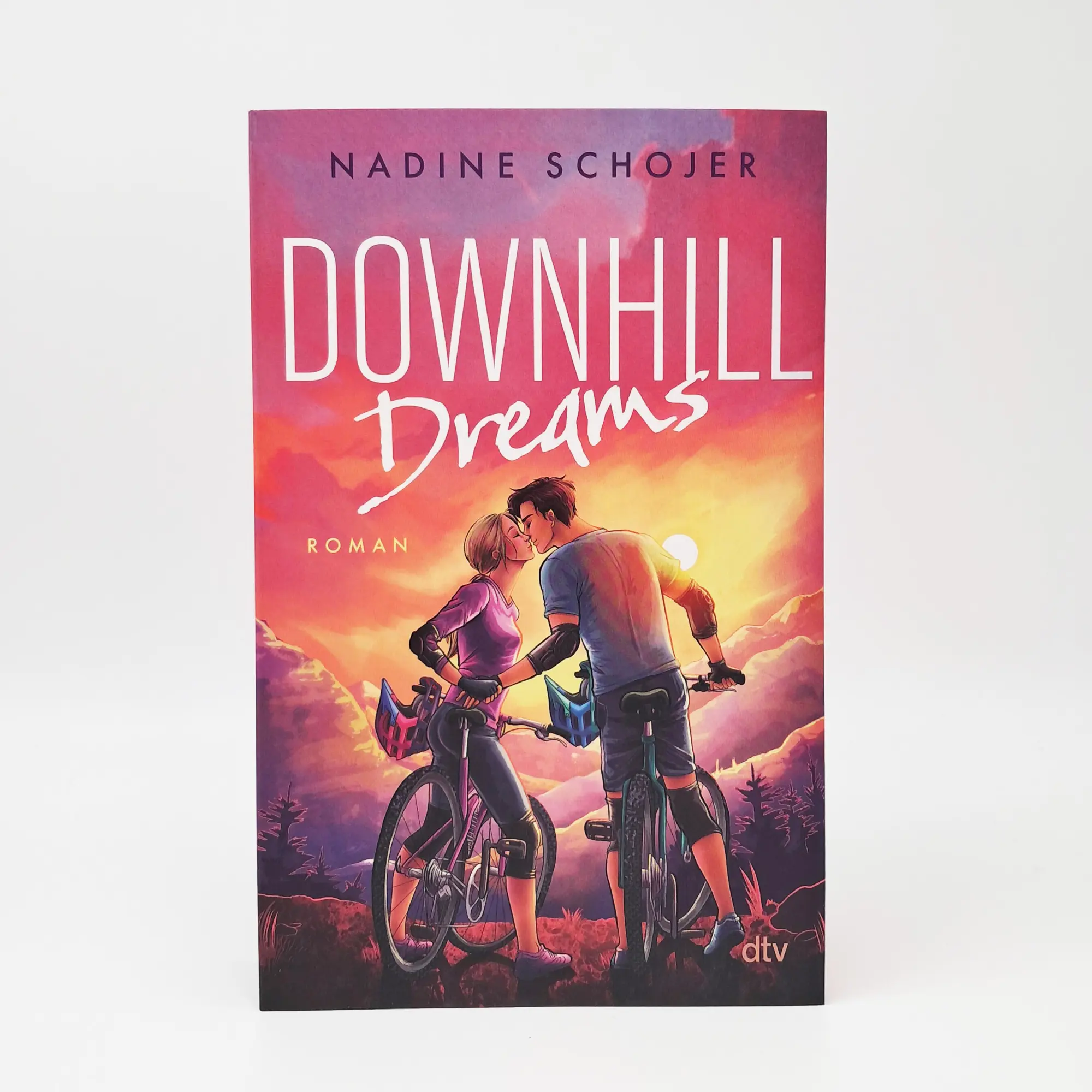 Bild: 9783423741279 | Downhill Dreams | Nadine Schojer | Taschenbuch | 416 S. | Deutsch